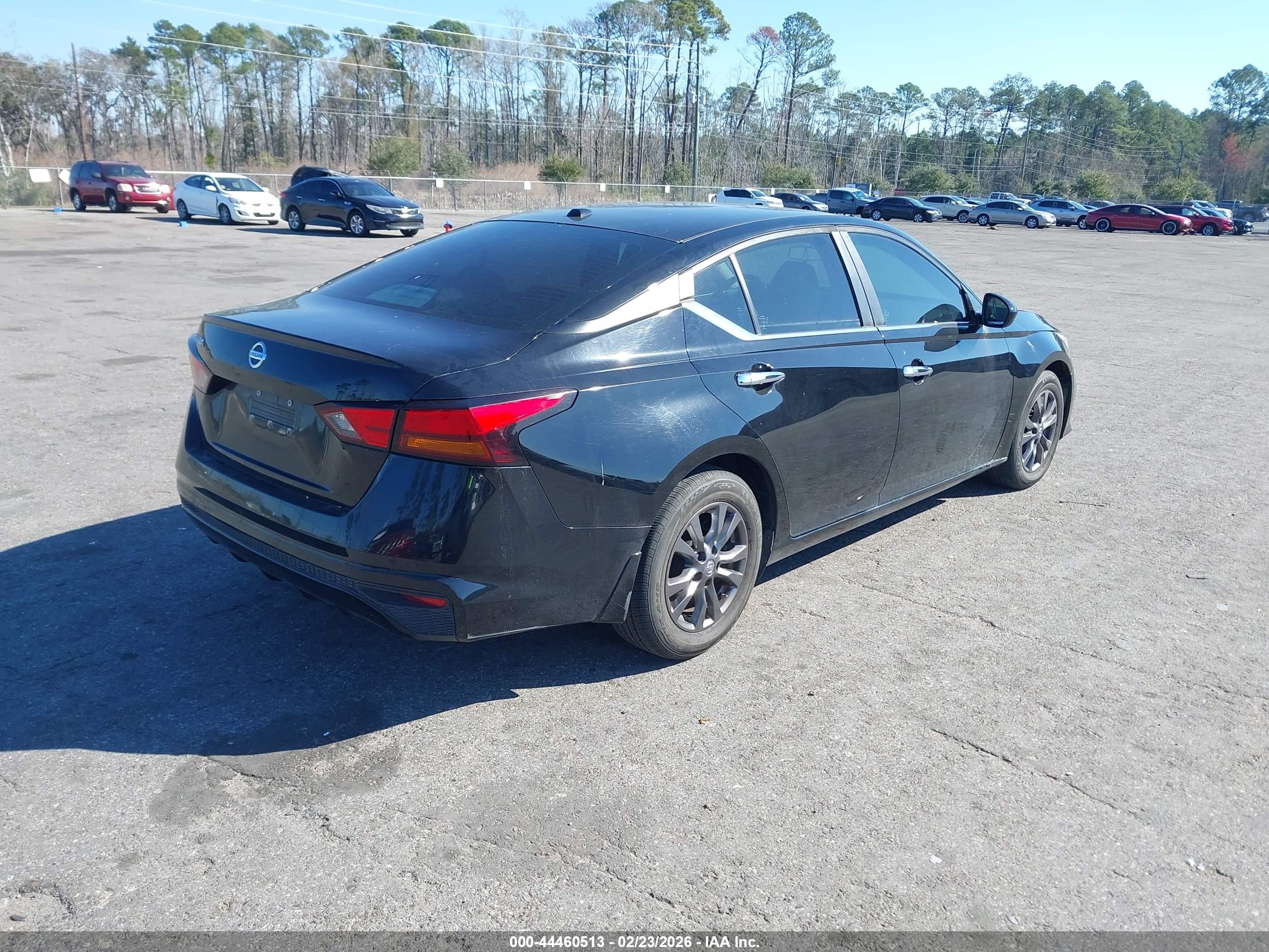 NISSAN ALTIMA image 4