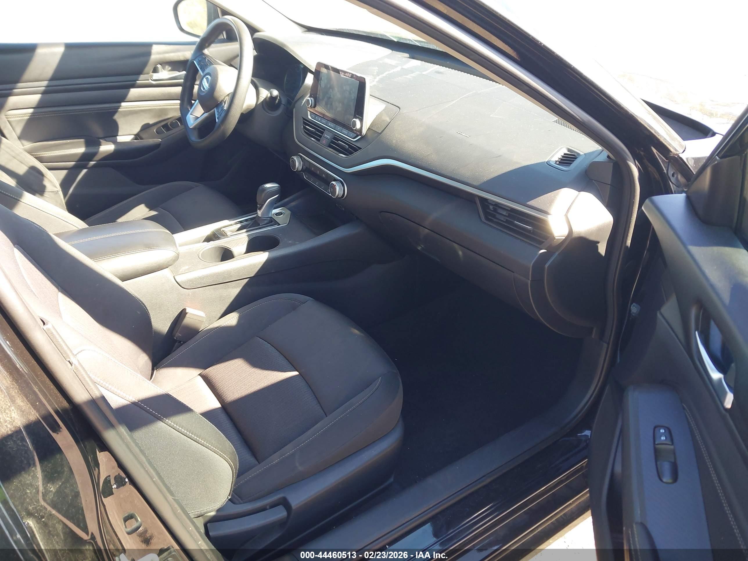 NISSAN ALTIMA image 5