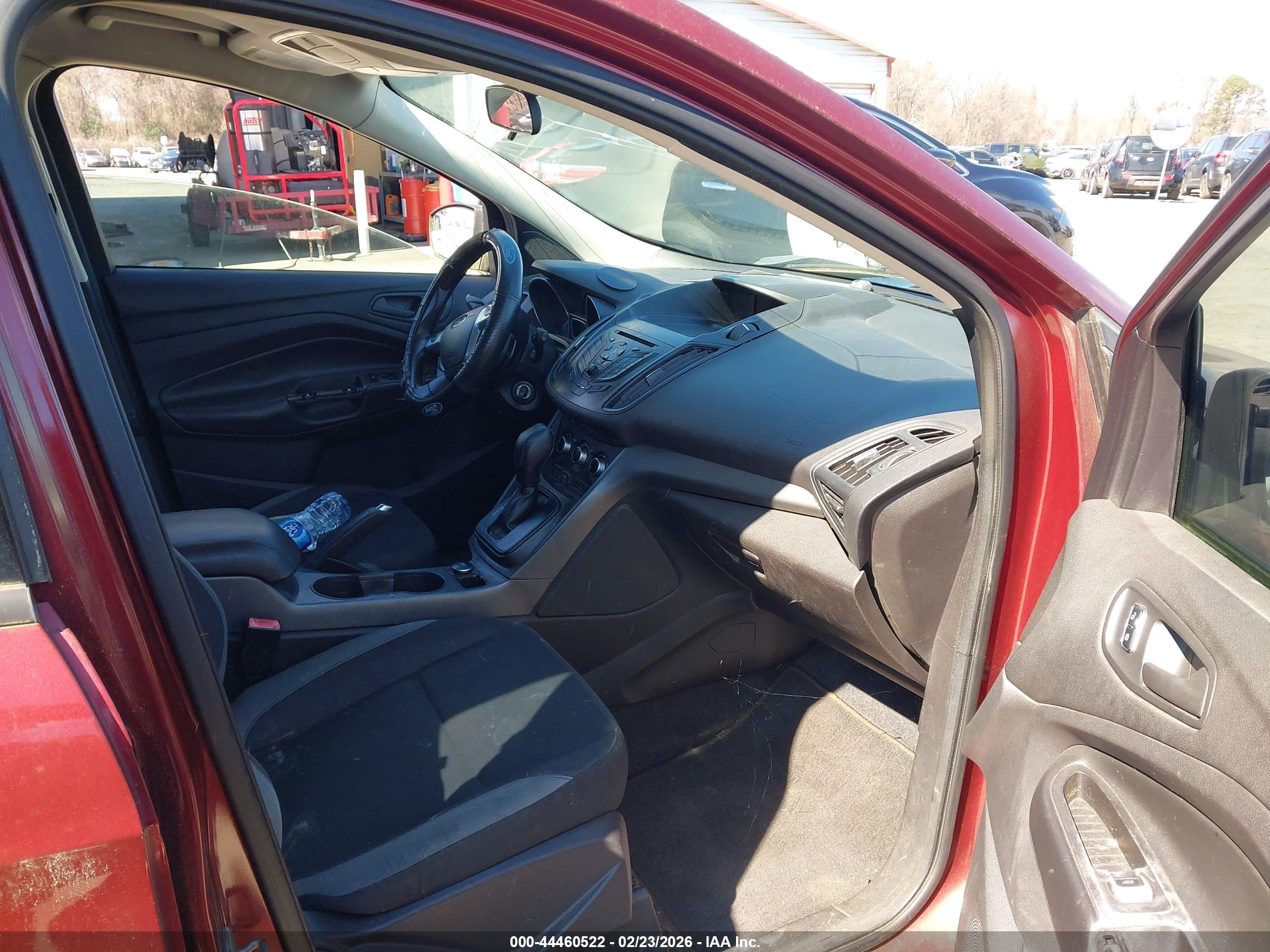 FORD ESCAPE image 5