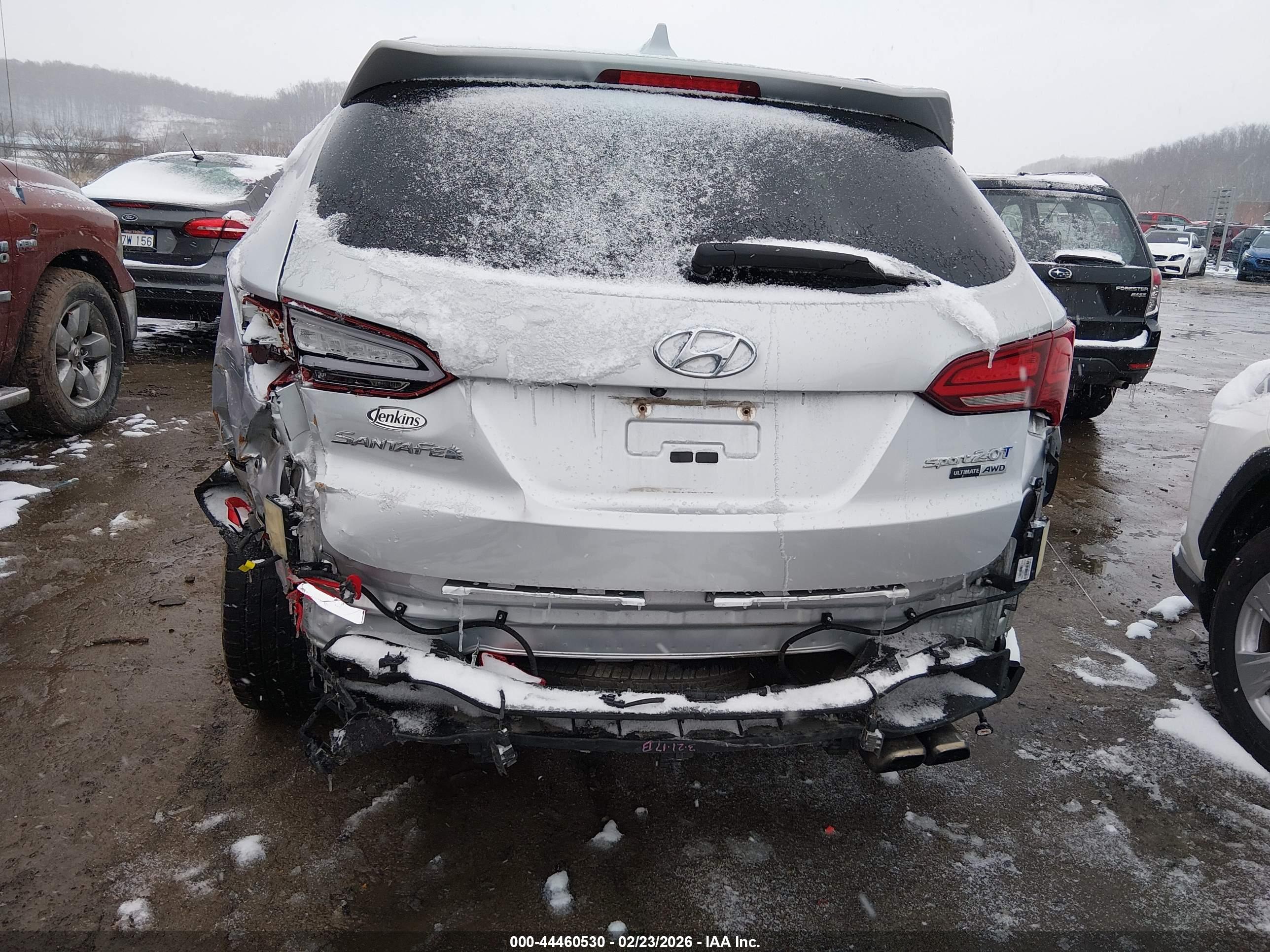 HYUNDAI SANTA image 6