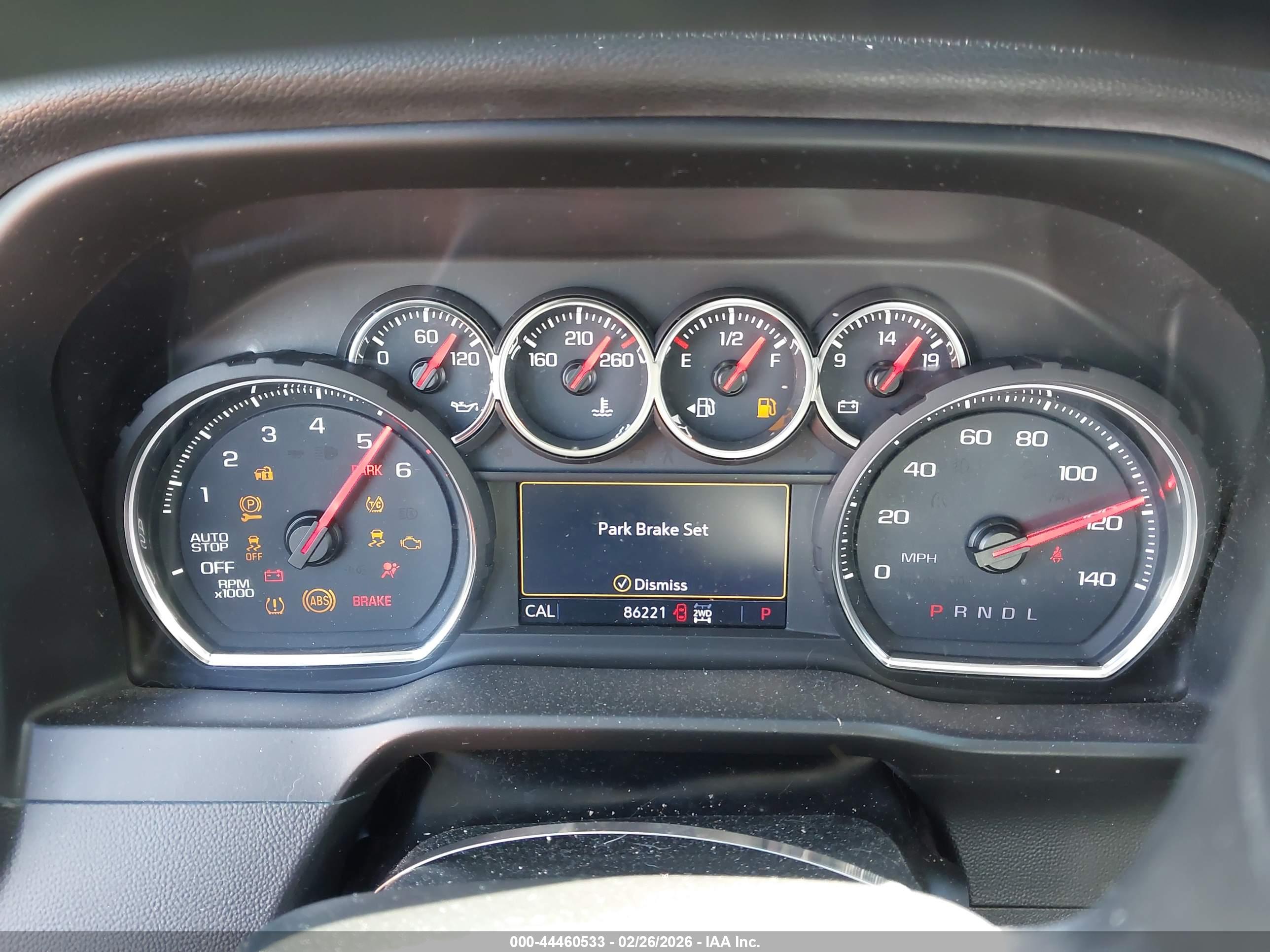 CHEVROLET SILVERADO image 7