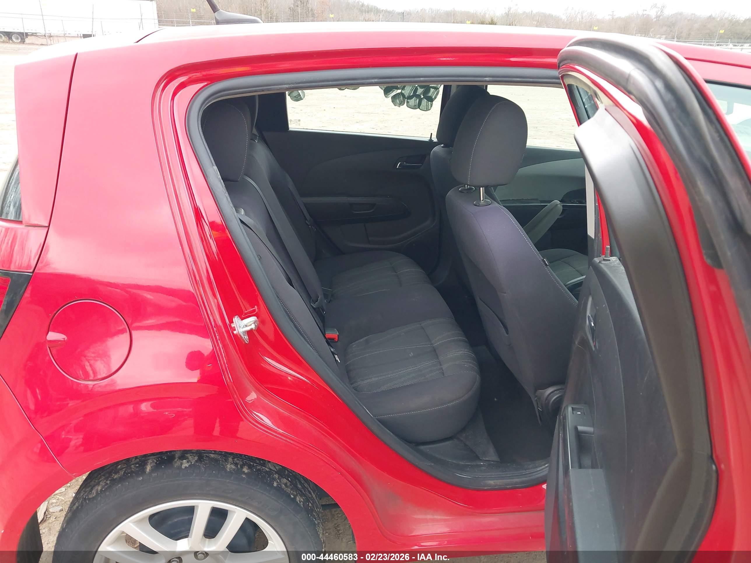 CHEVROLET SONIC image 8