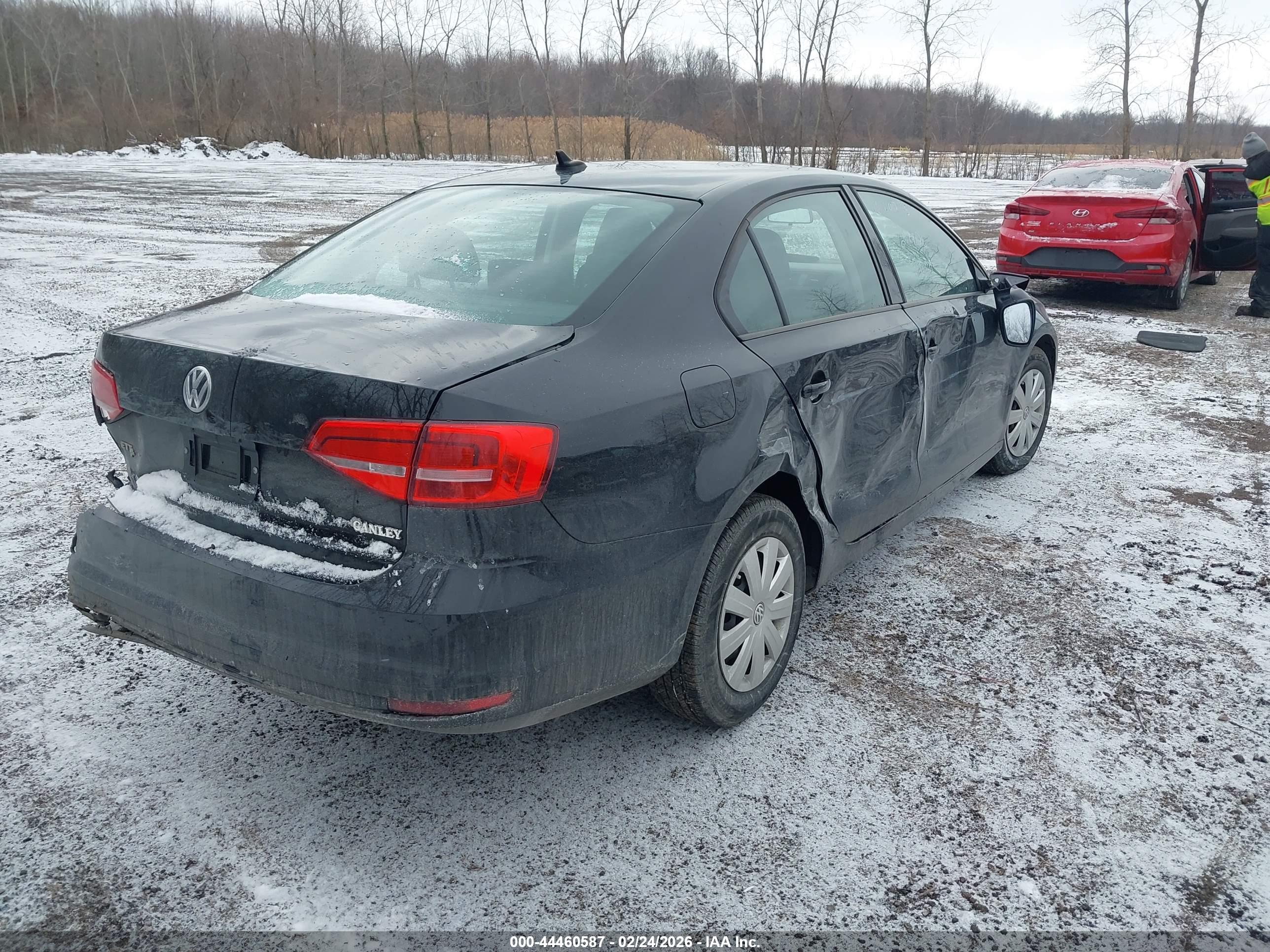 VOLKSWAGEN JETTA image 4
