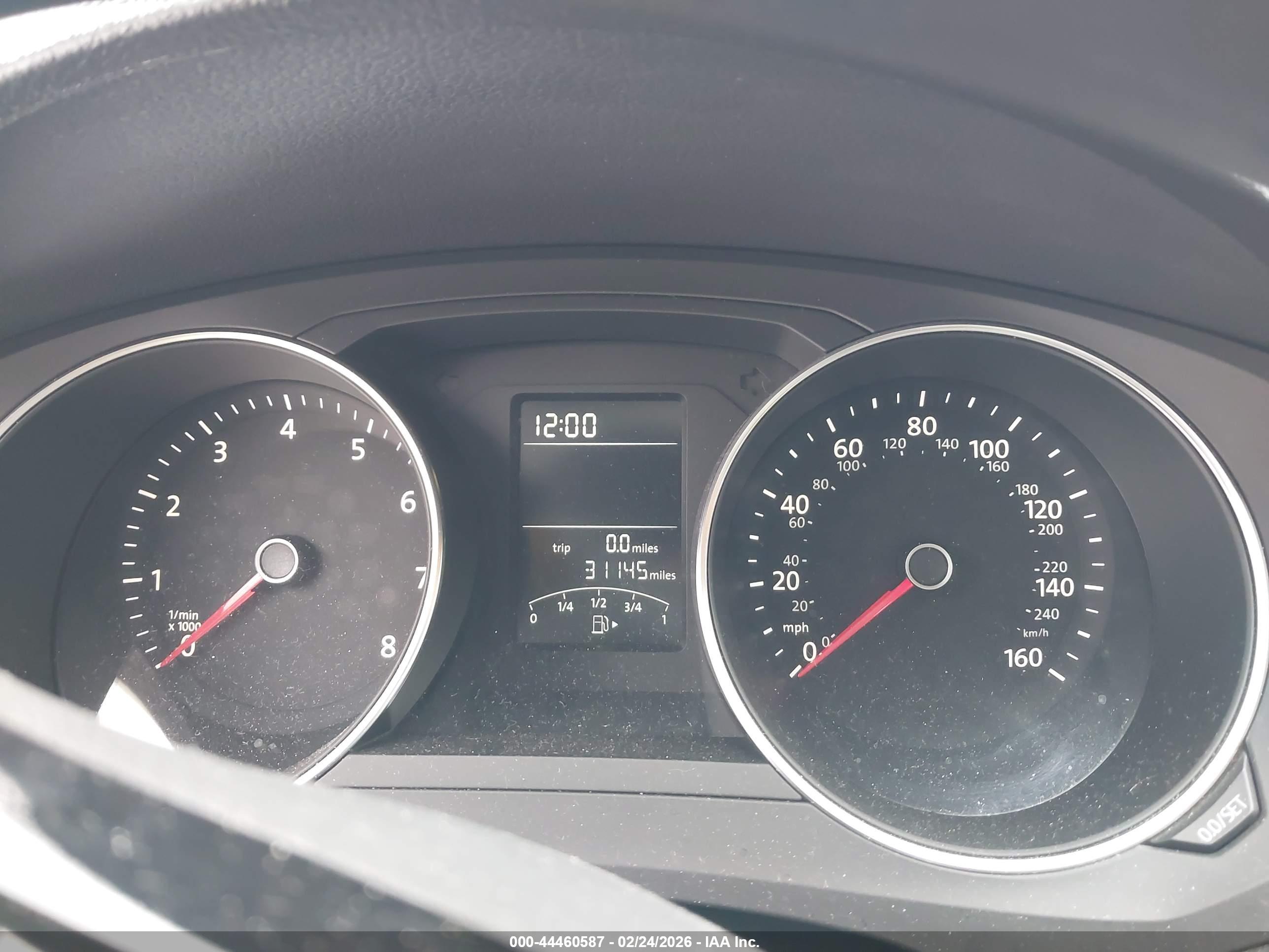 VOLKSWAGEN JETTA image 7