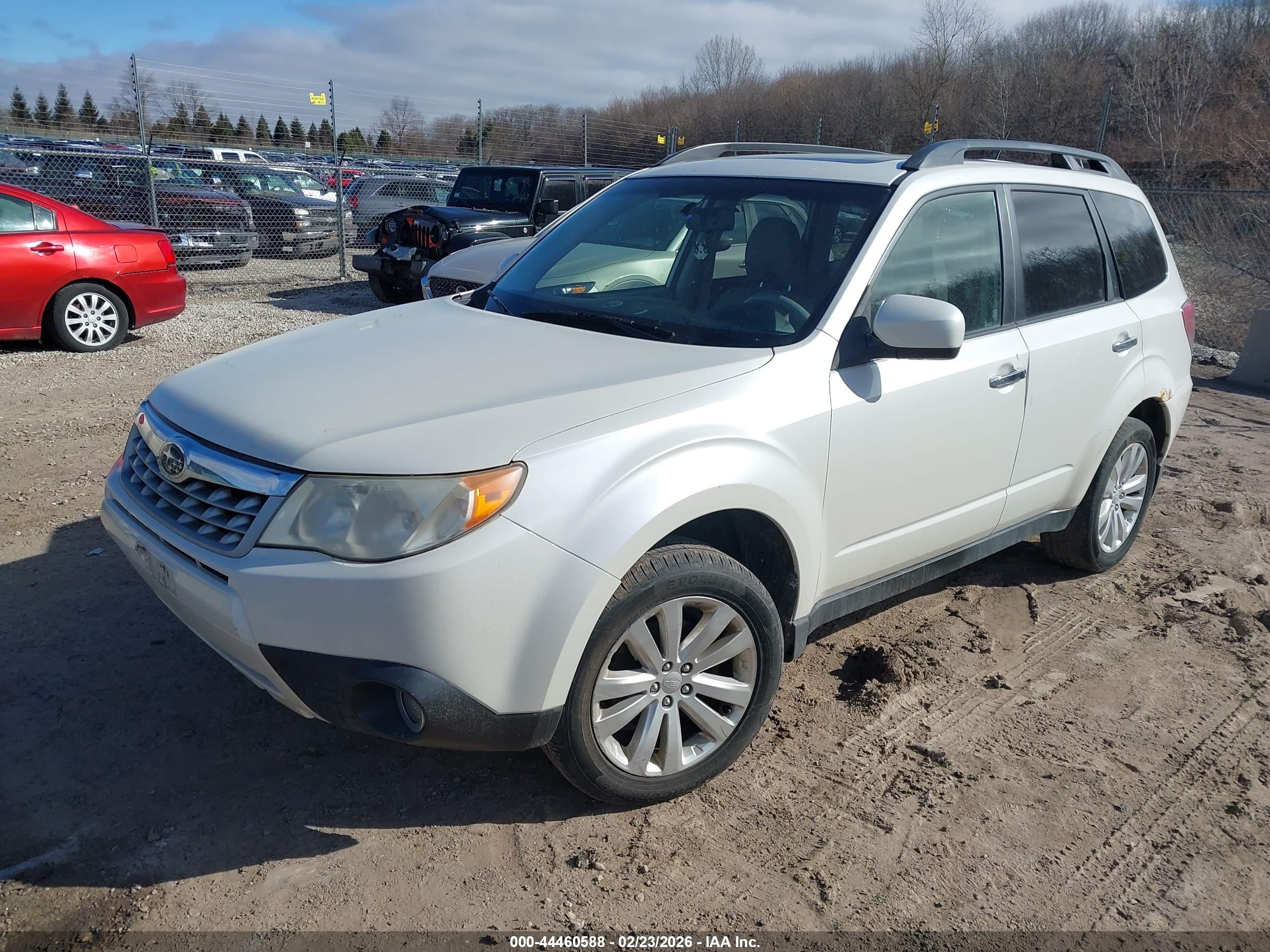 SUBARU FORESTER image 2