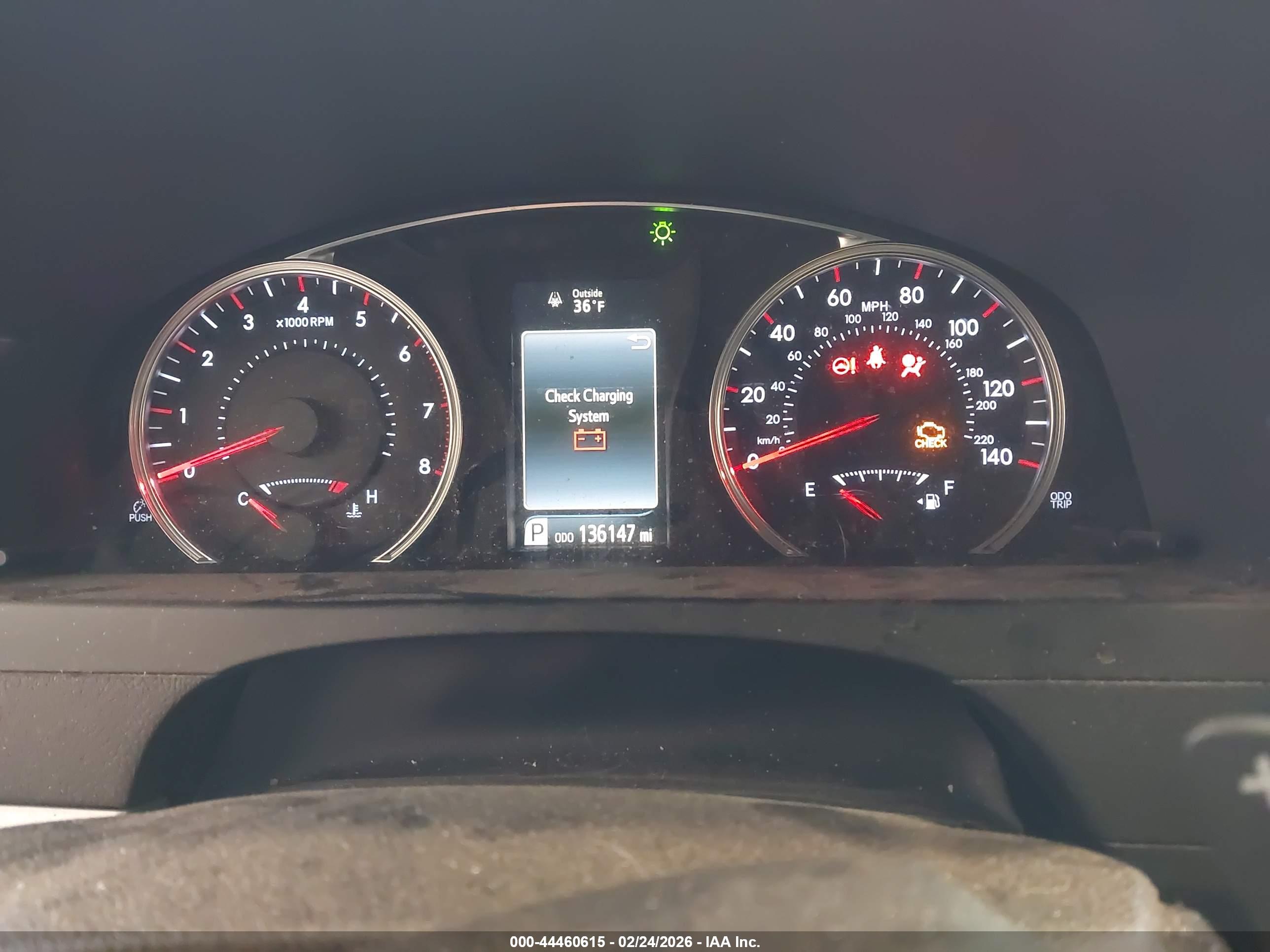 TOYOTA CAMRY image 7