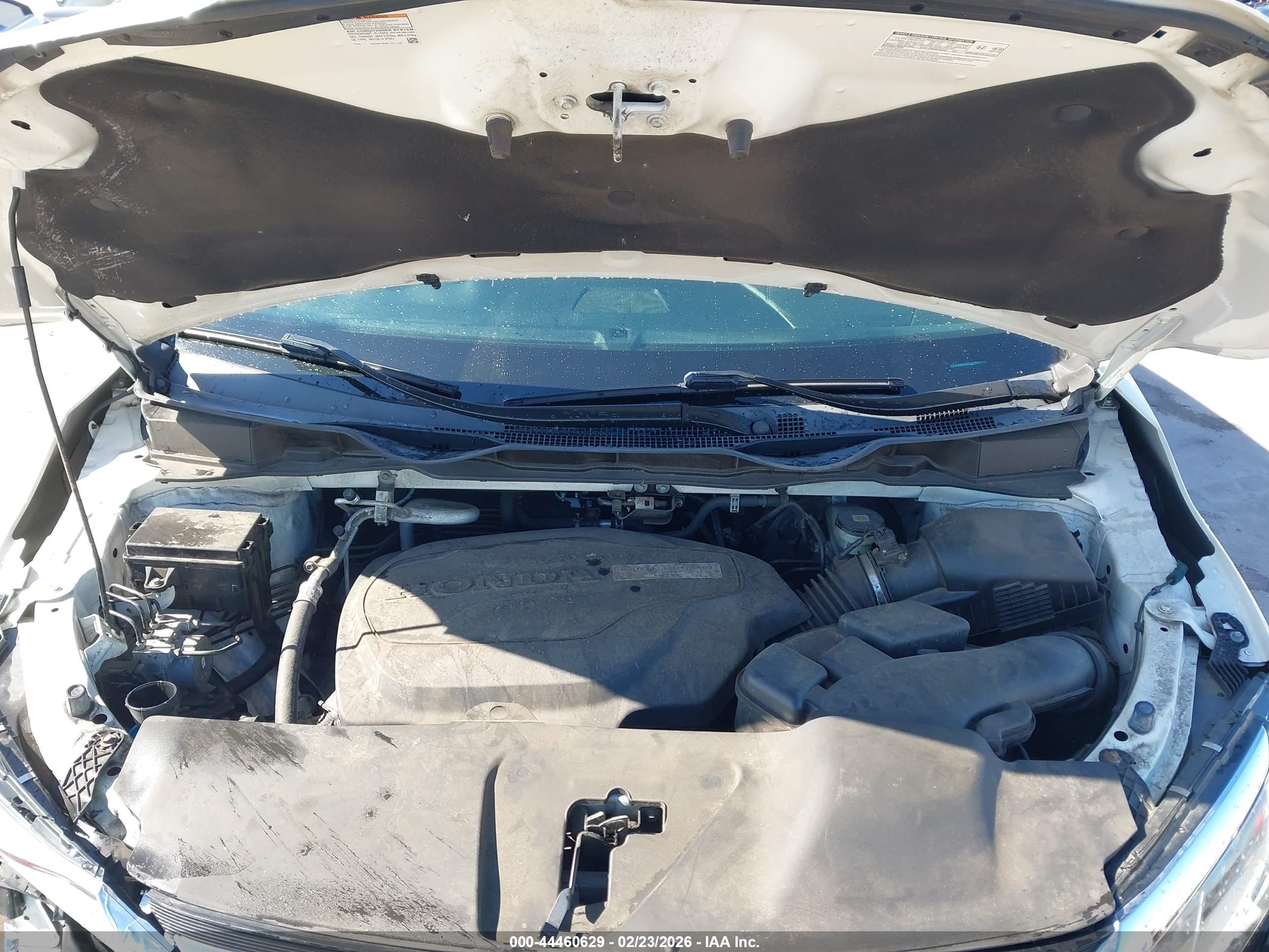 HONDA ODYSSEY image 10
