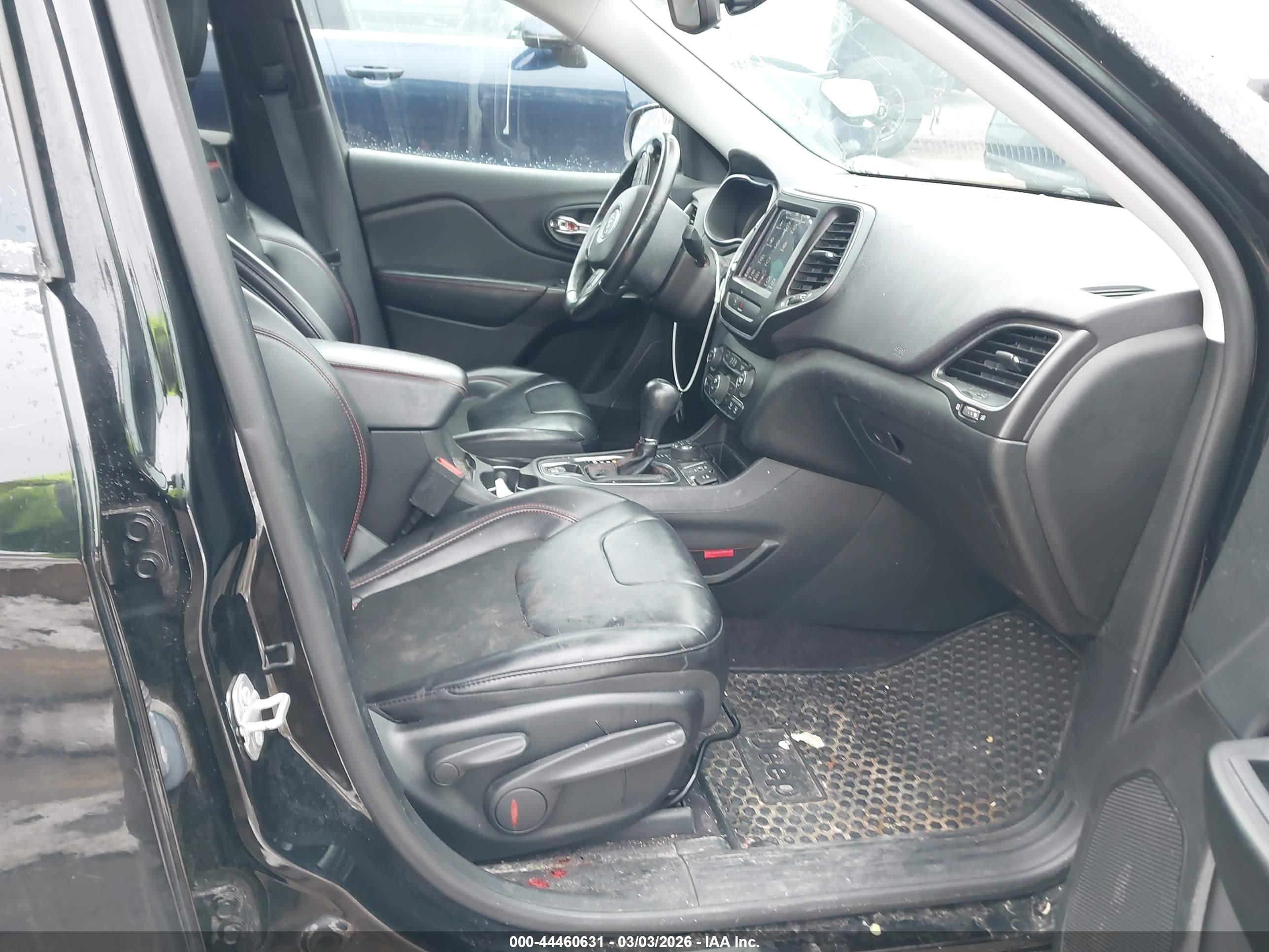 JEEP CHEROKEE image 5