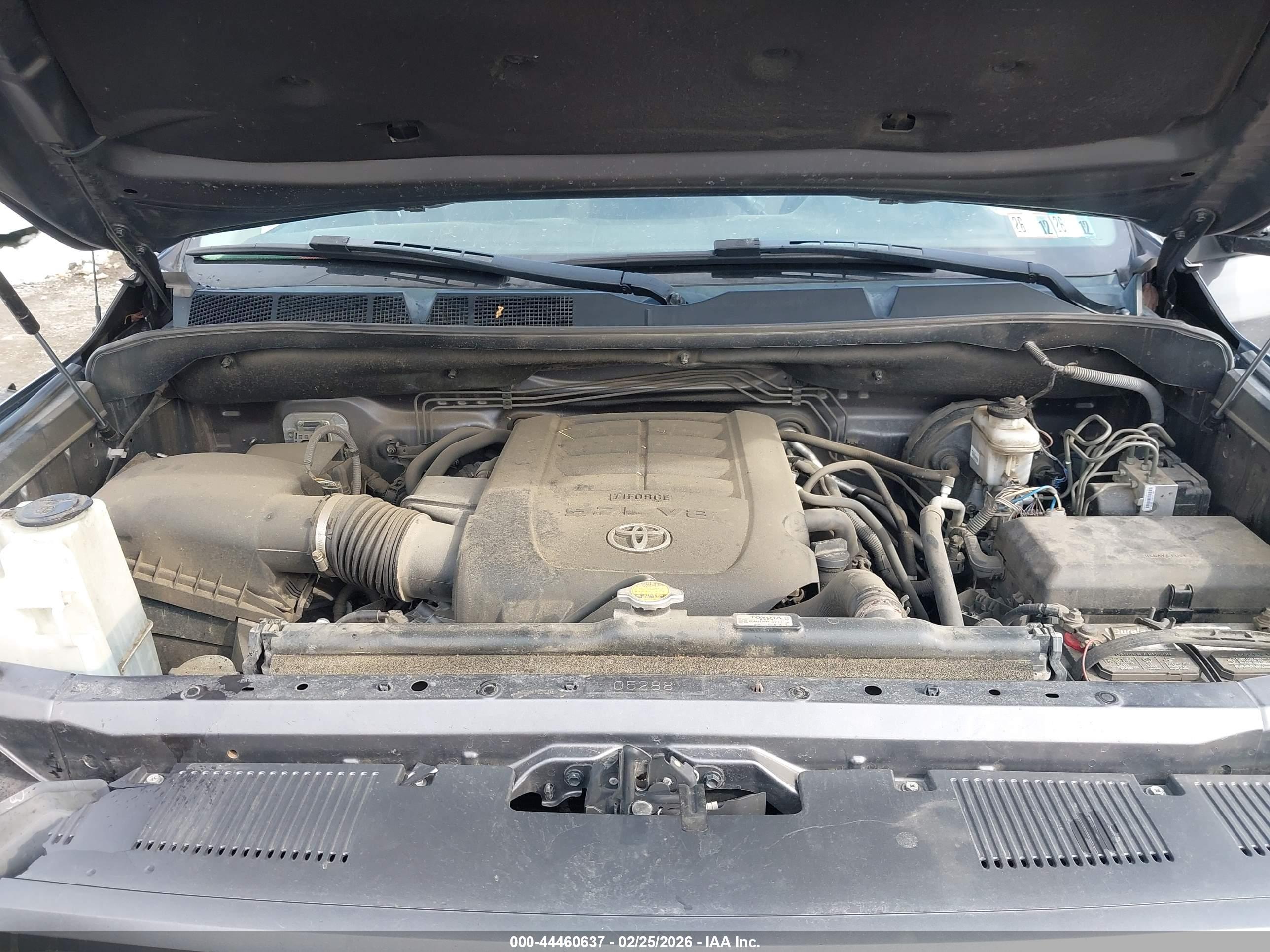 TOYOTA TUNDRA image 10