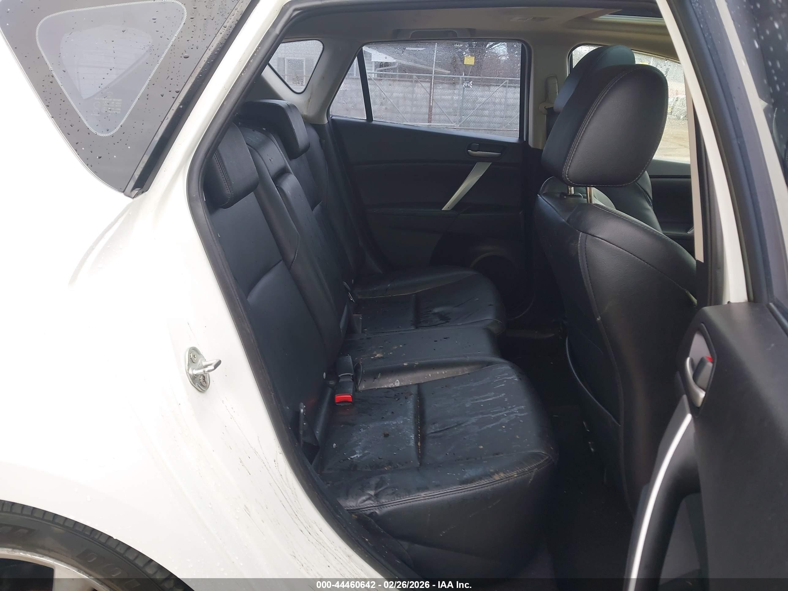 MAZDA MAZDA3 image 8