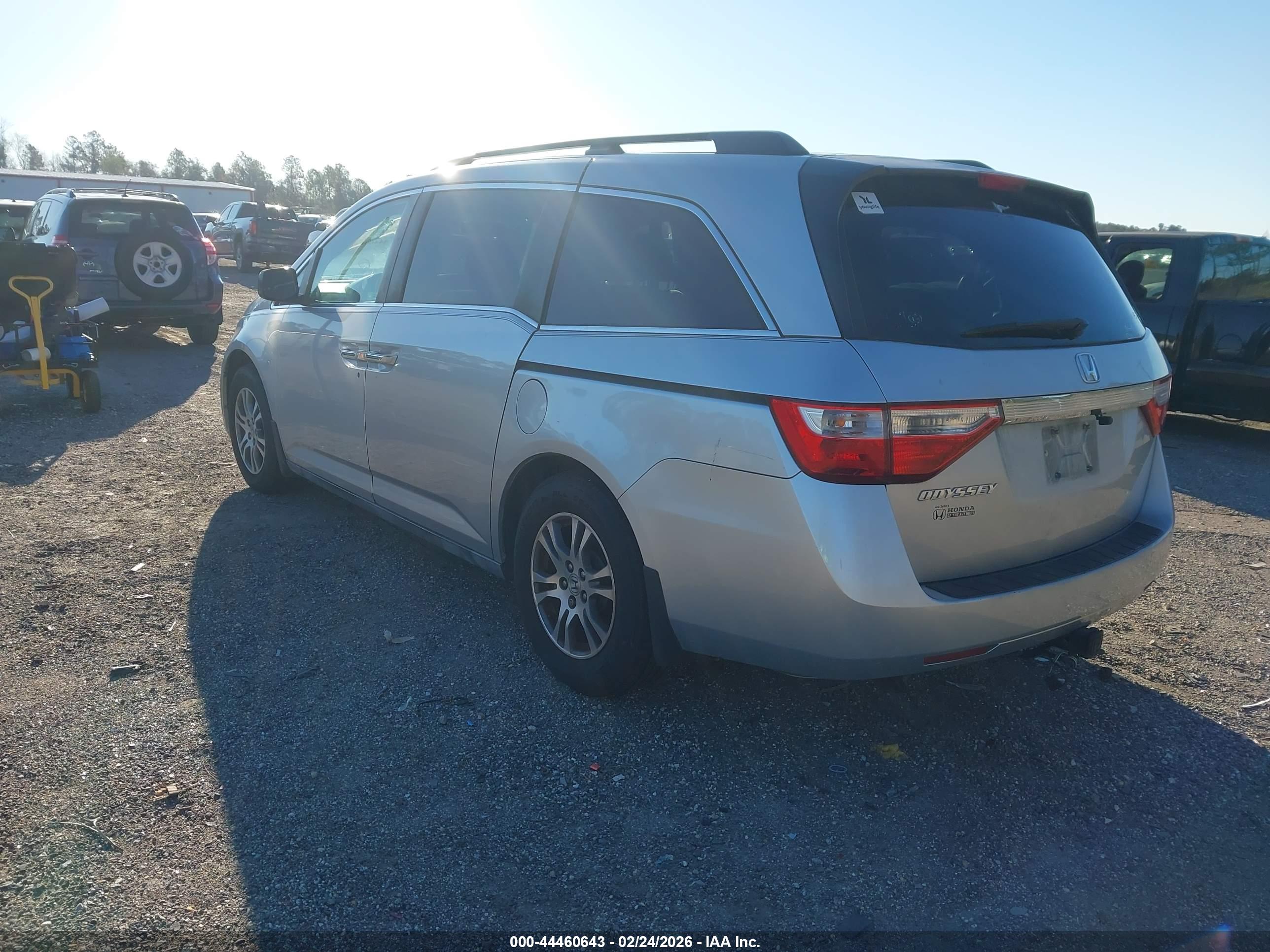 HONDA ODYSSEY image 3