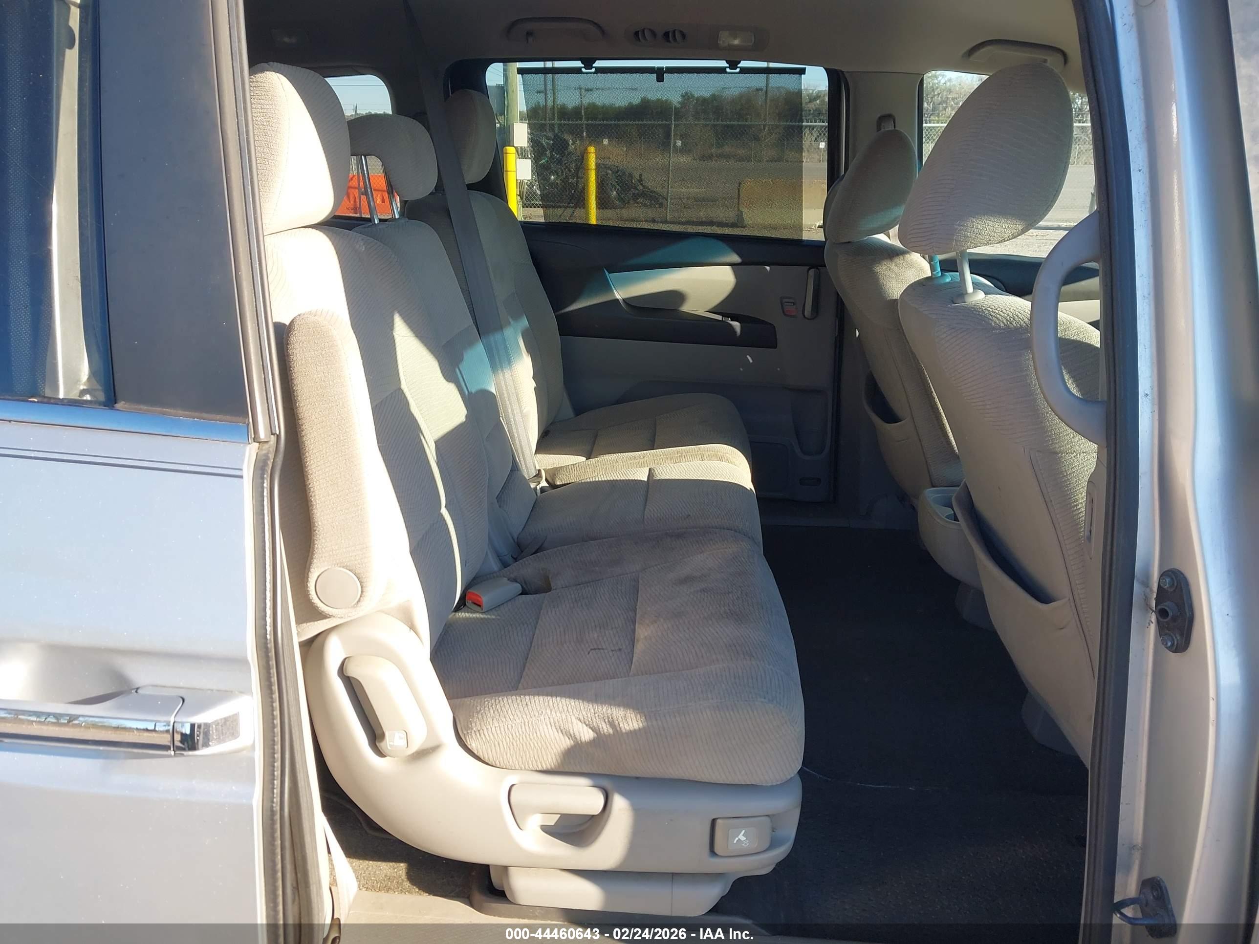 HONDA ODYSSEY image 8