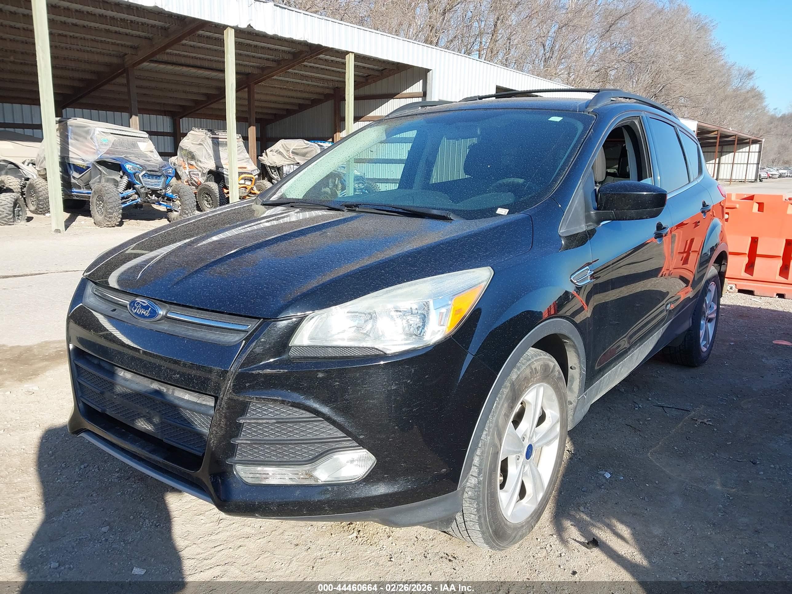 FORD ESCAPE image 2