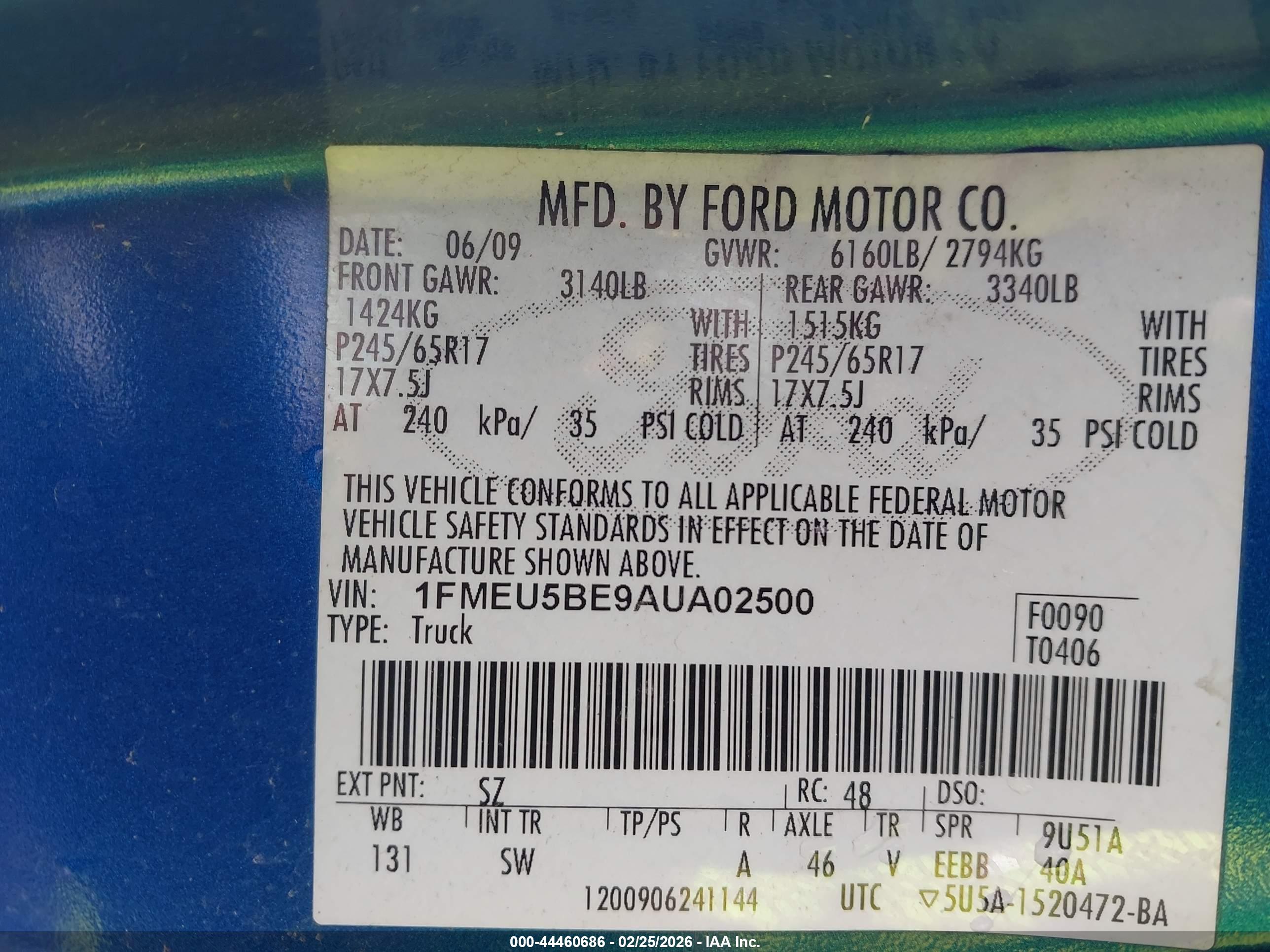 FORD EXPLORER image 9