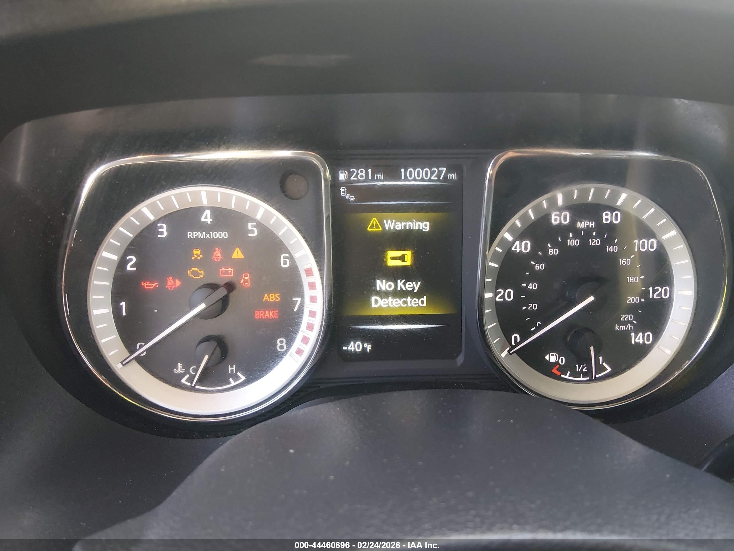 NISSAN TITAN image 7