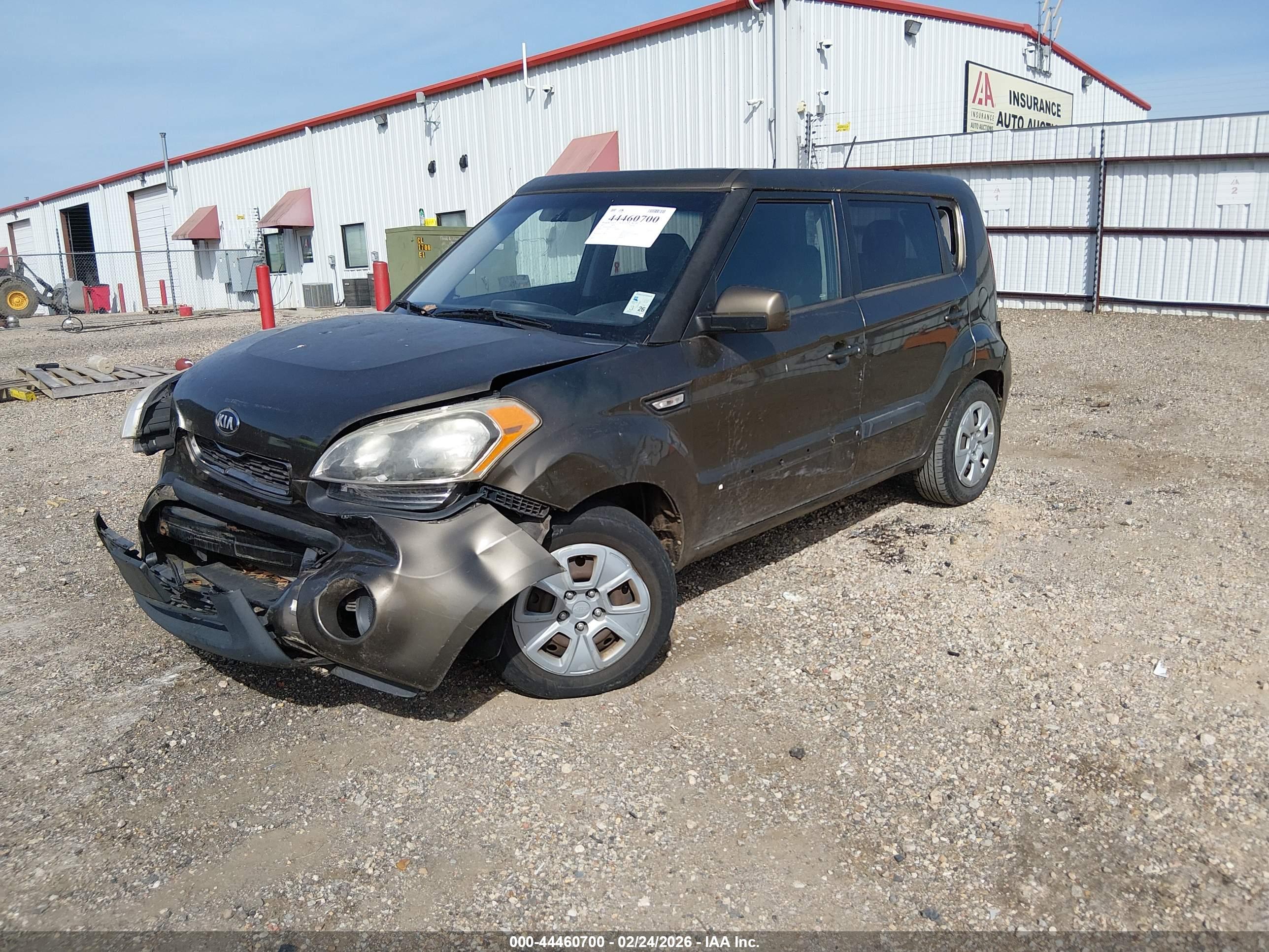 KIA SOUL image 2