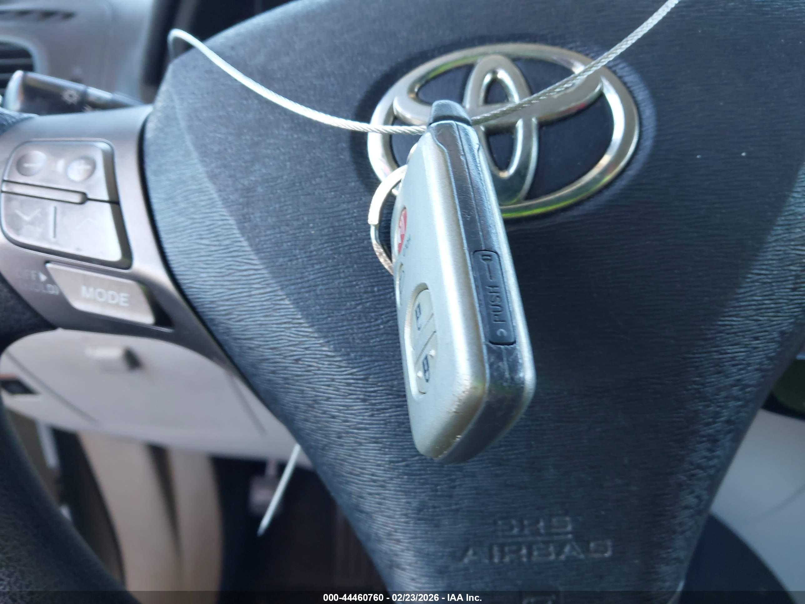 TOYOTA VENZA image 11
