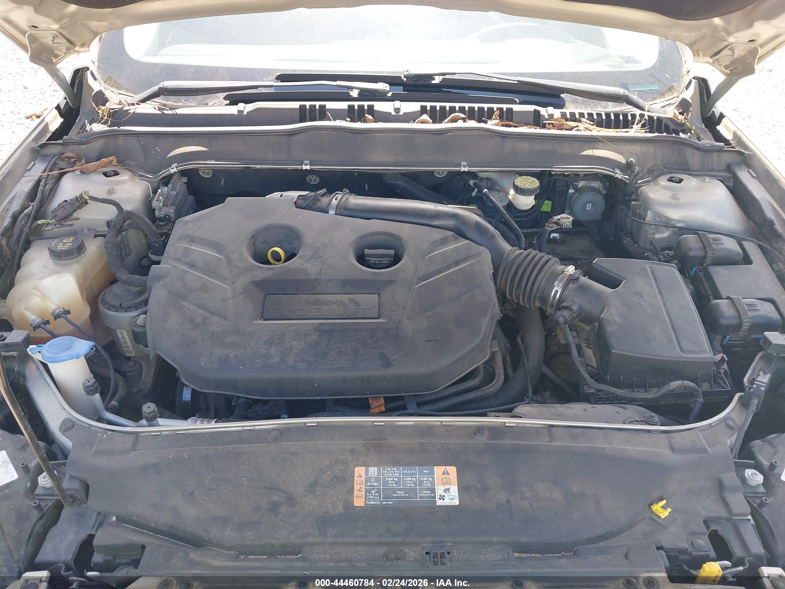 FORD FUSION image 10