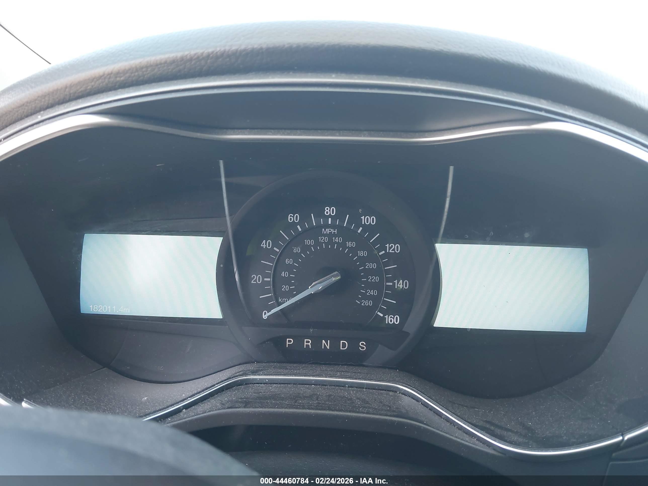 FORD FUSION image 7
