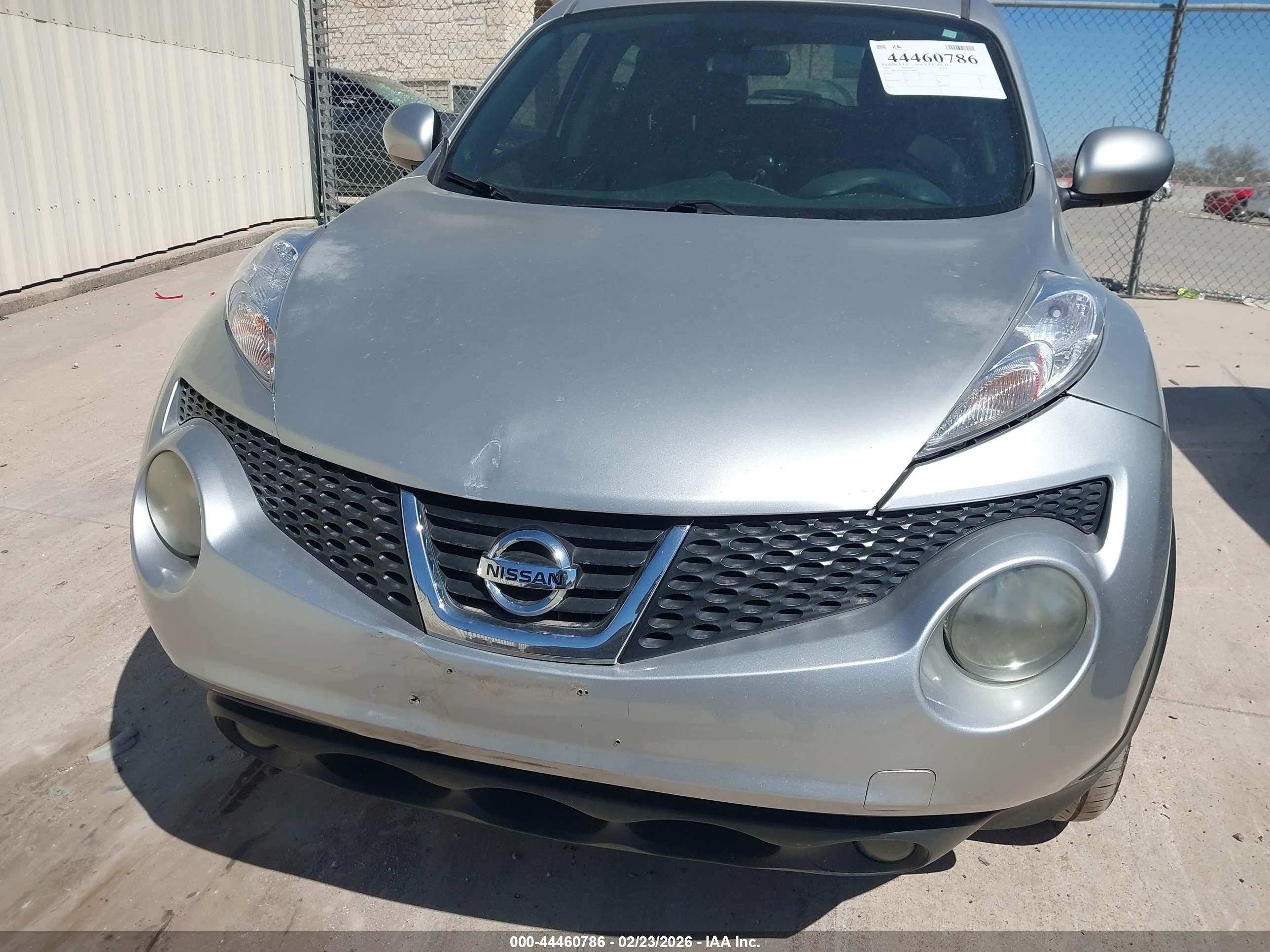NISSAN JUKE image 6