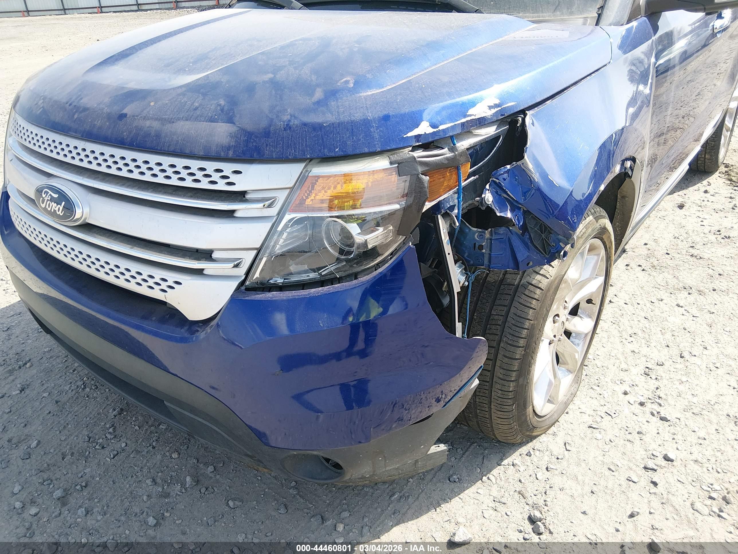 FORD EXPLORER image 6