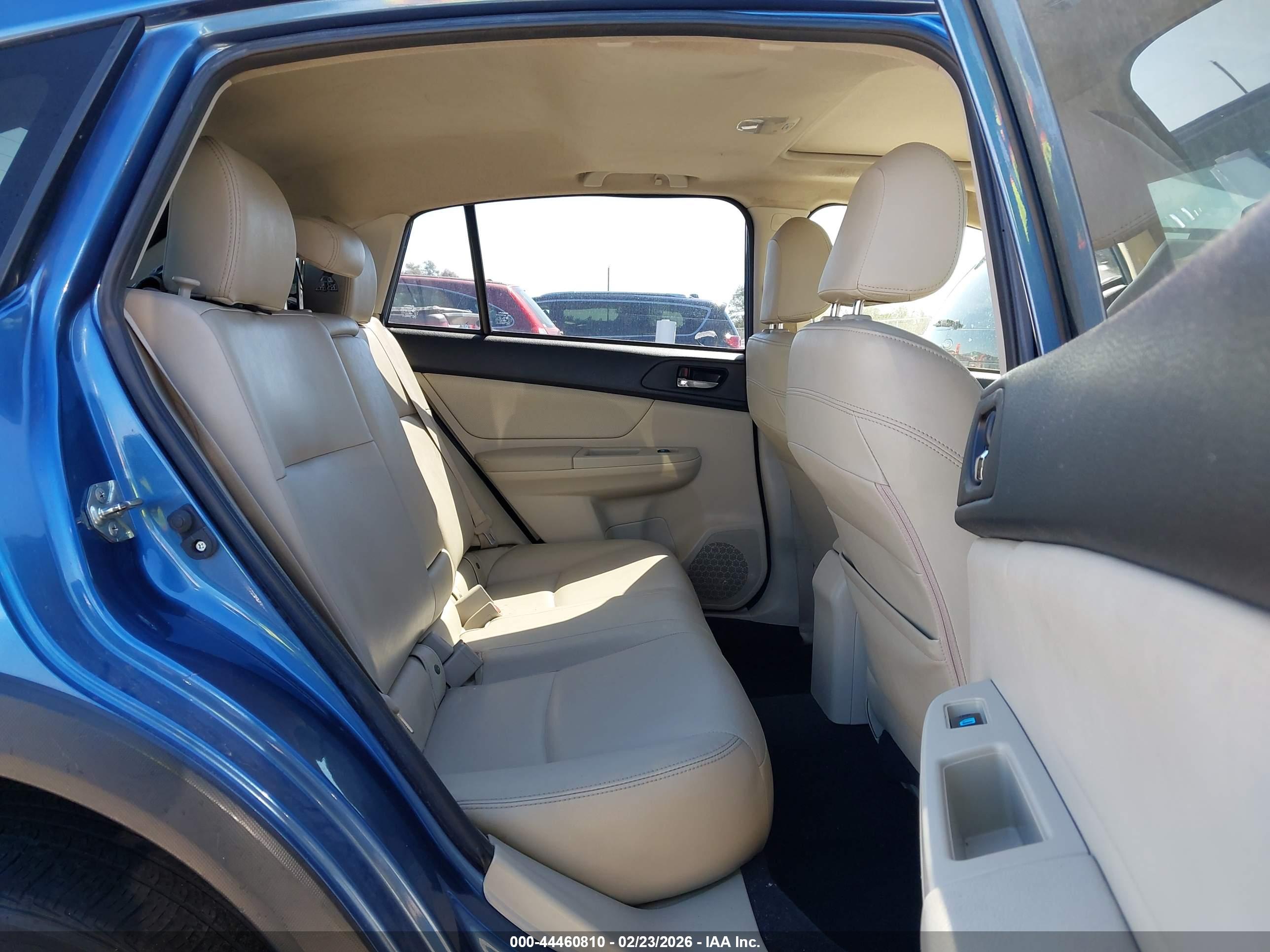 SUBARU XV image 8