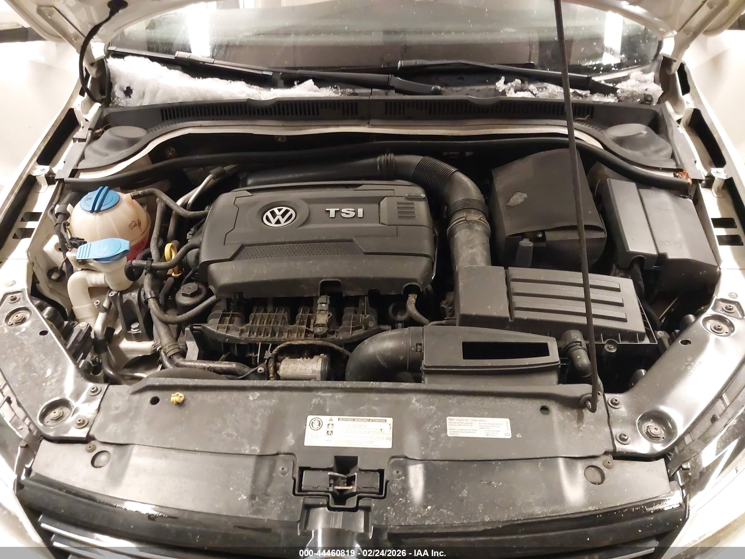 VOLKSWAGEN JETTA image 10