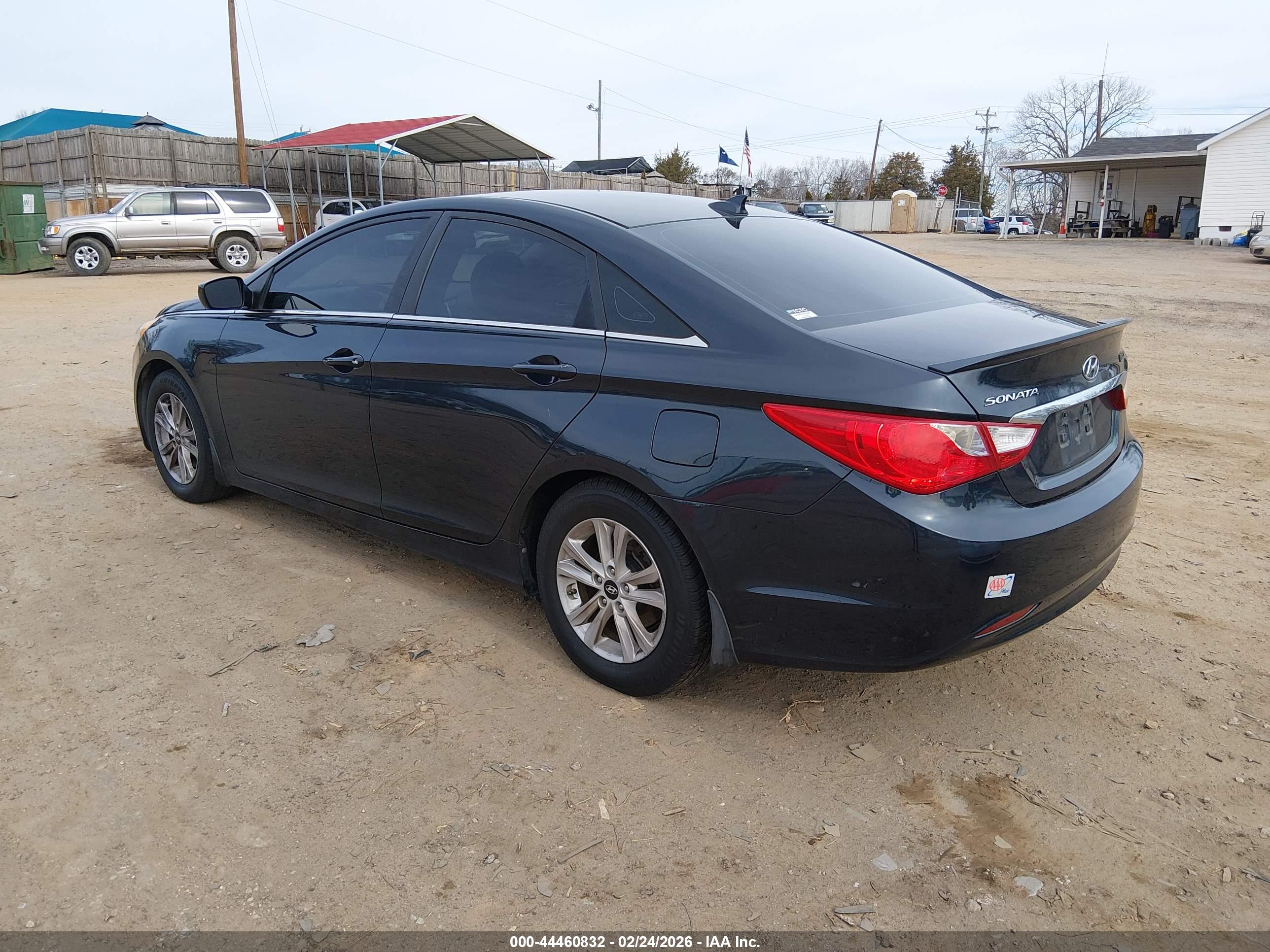 HYUNDAI SONATA image 3
