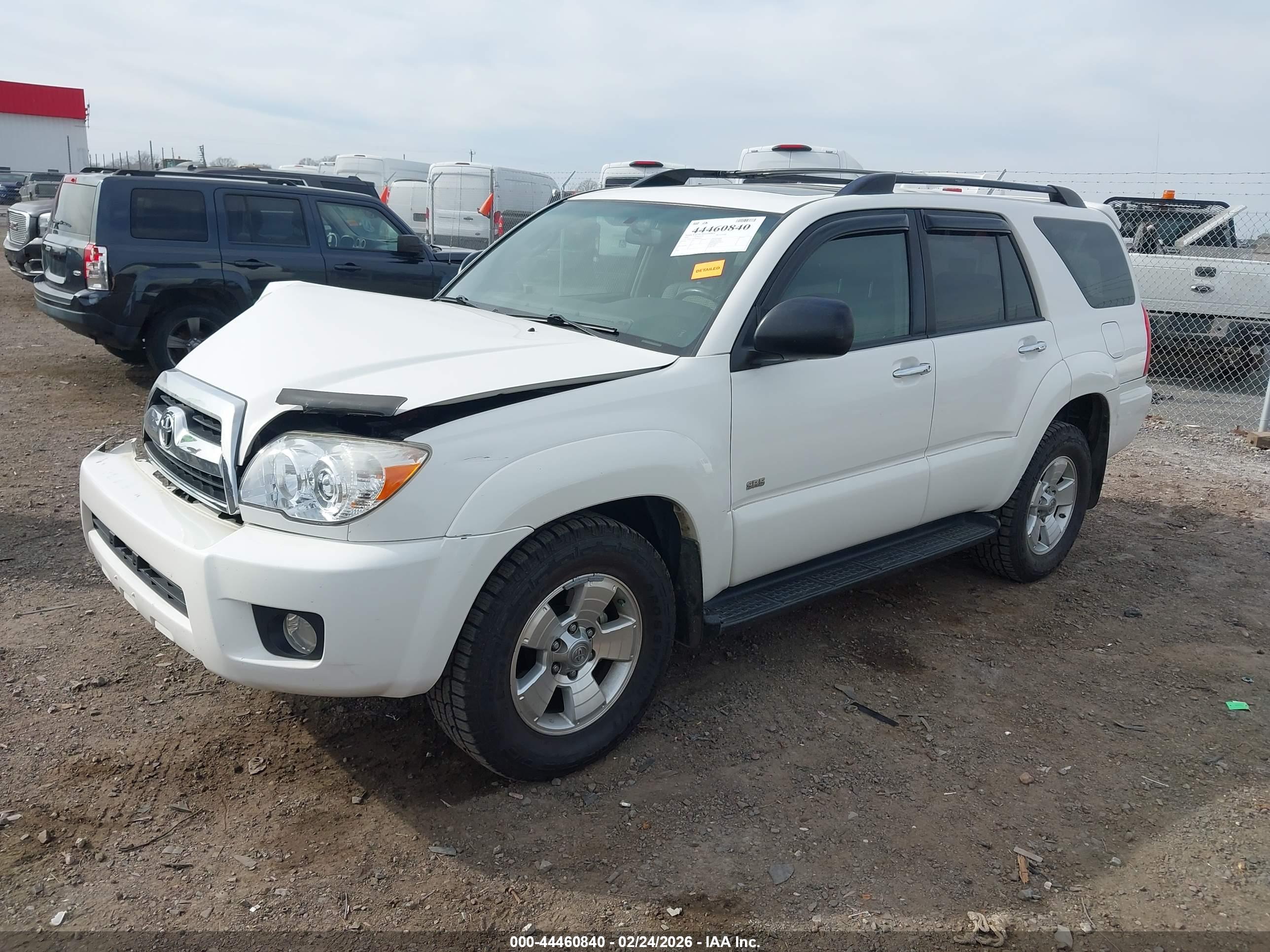 TOYOTA 4RUNNER image 2