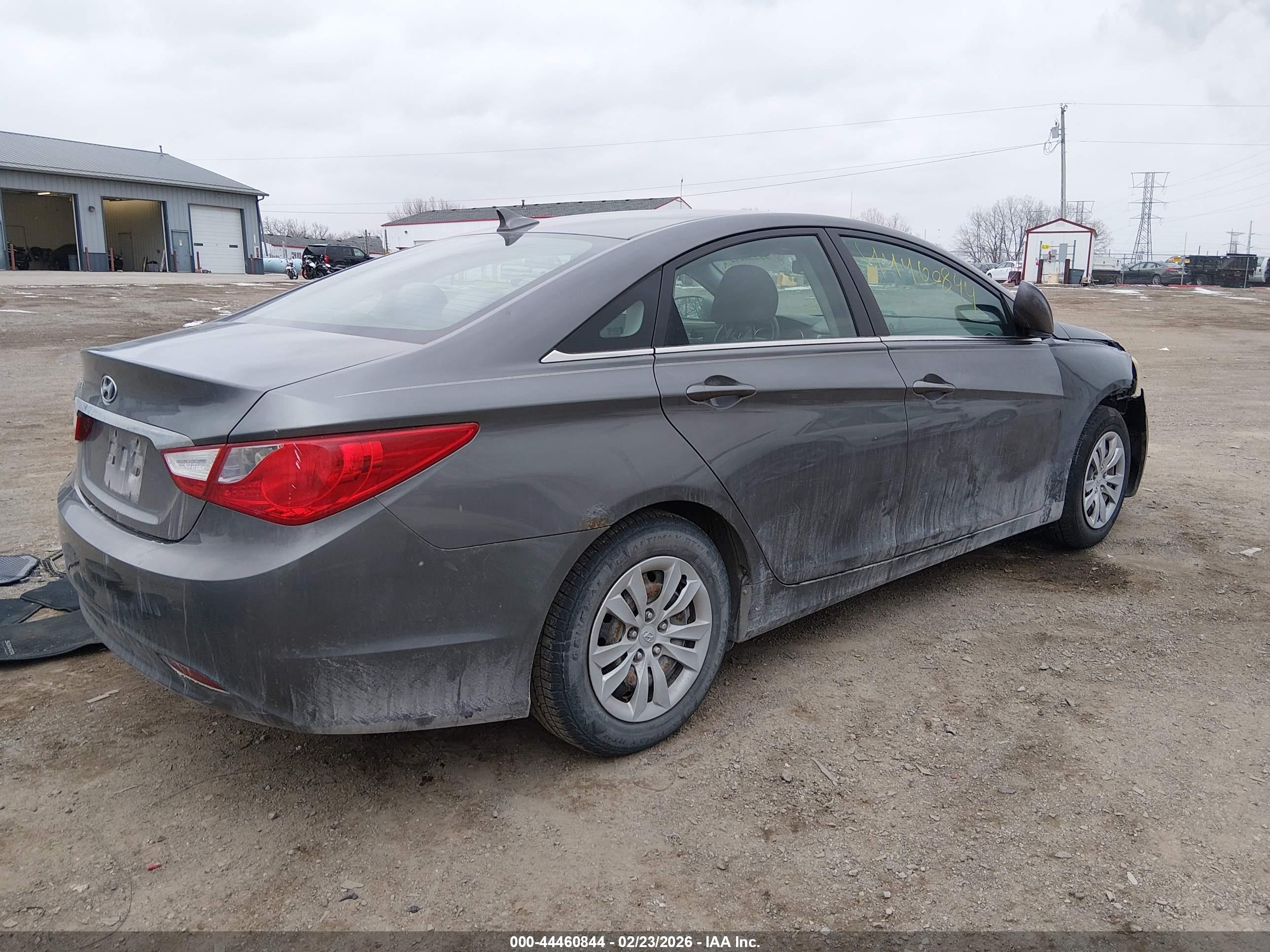 HYUNDAI SONATA image 4