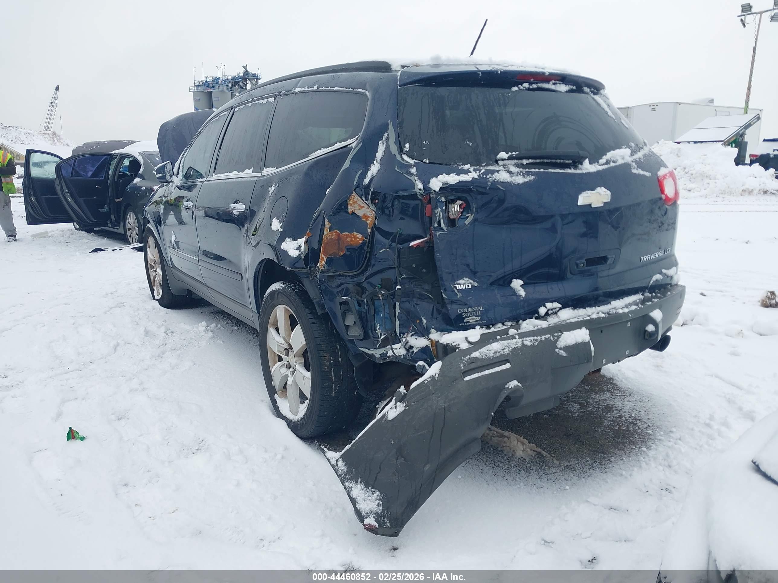 CHEVROLET TRAVERSE image 6