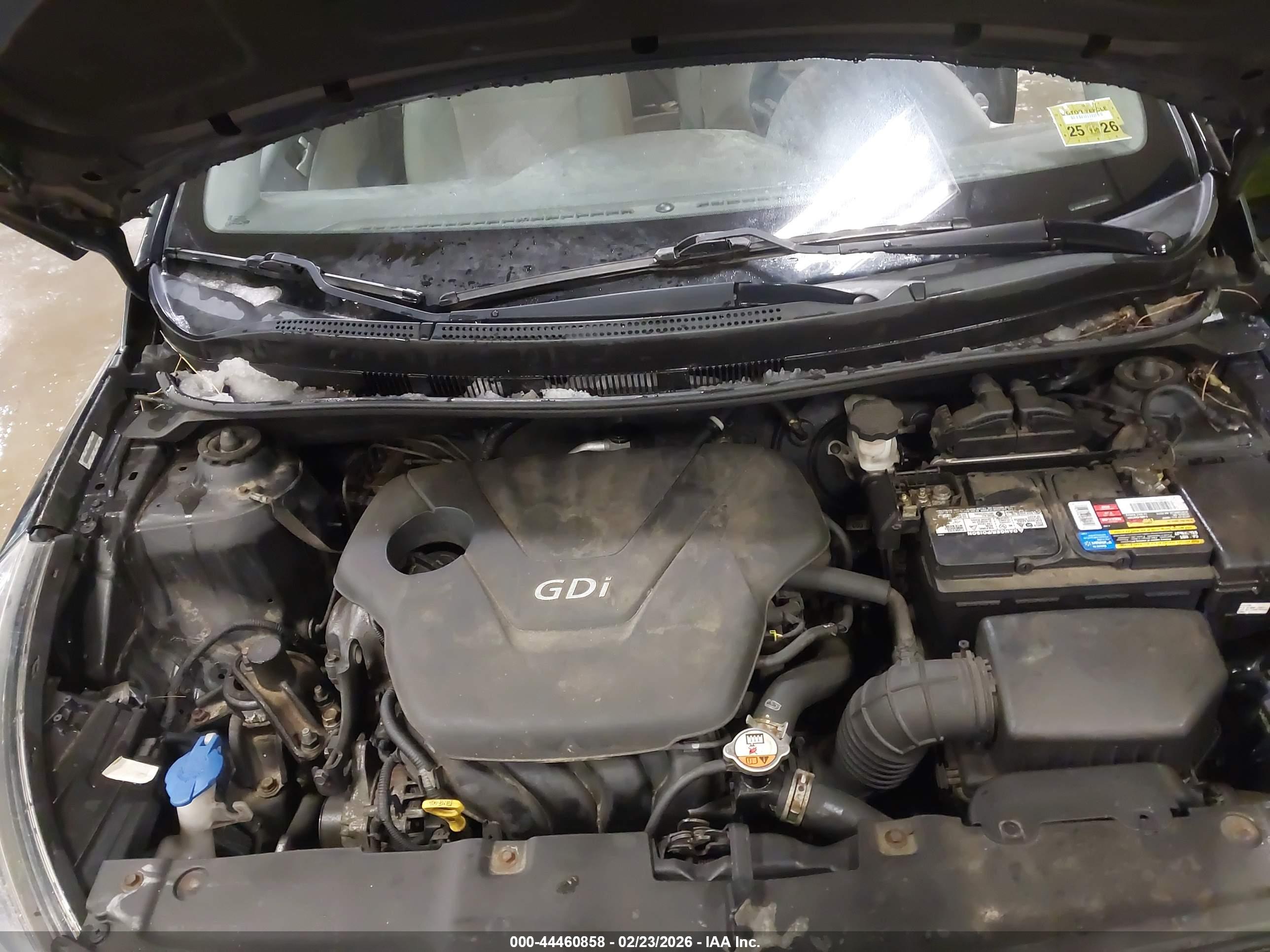 HYUNDAI ACCENT image 10