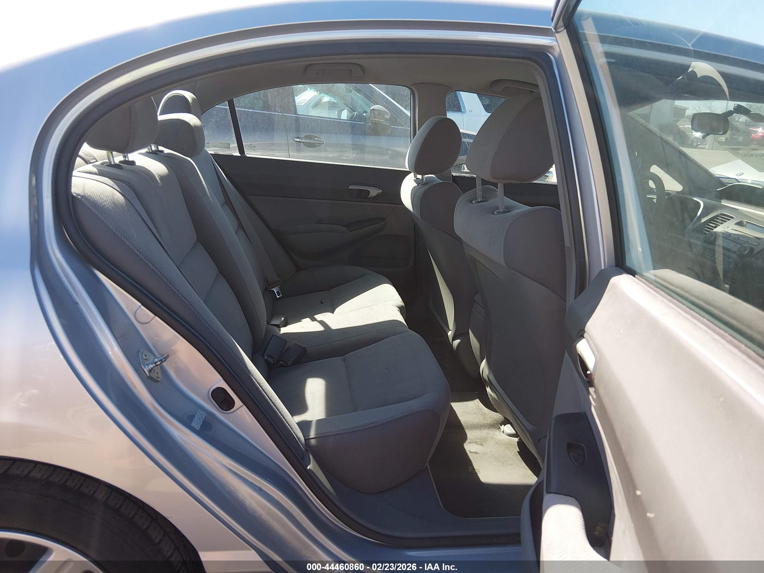 HONDA CIVIC image 8