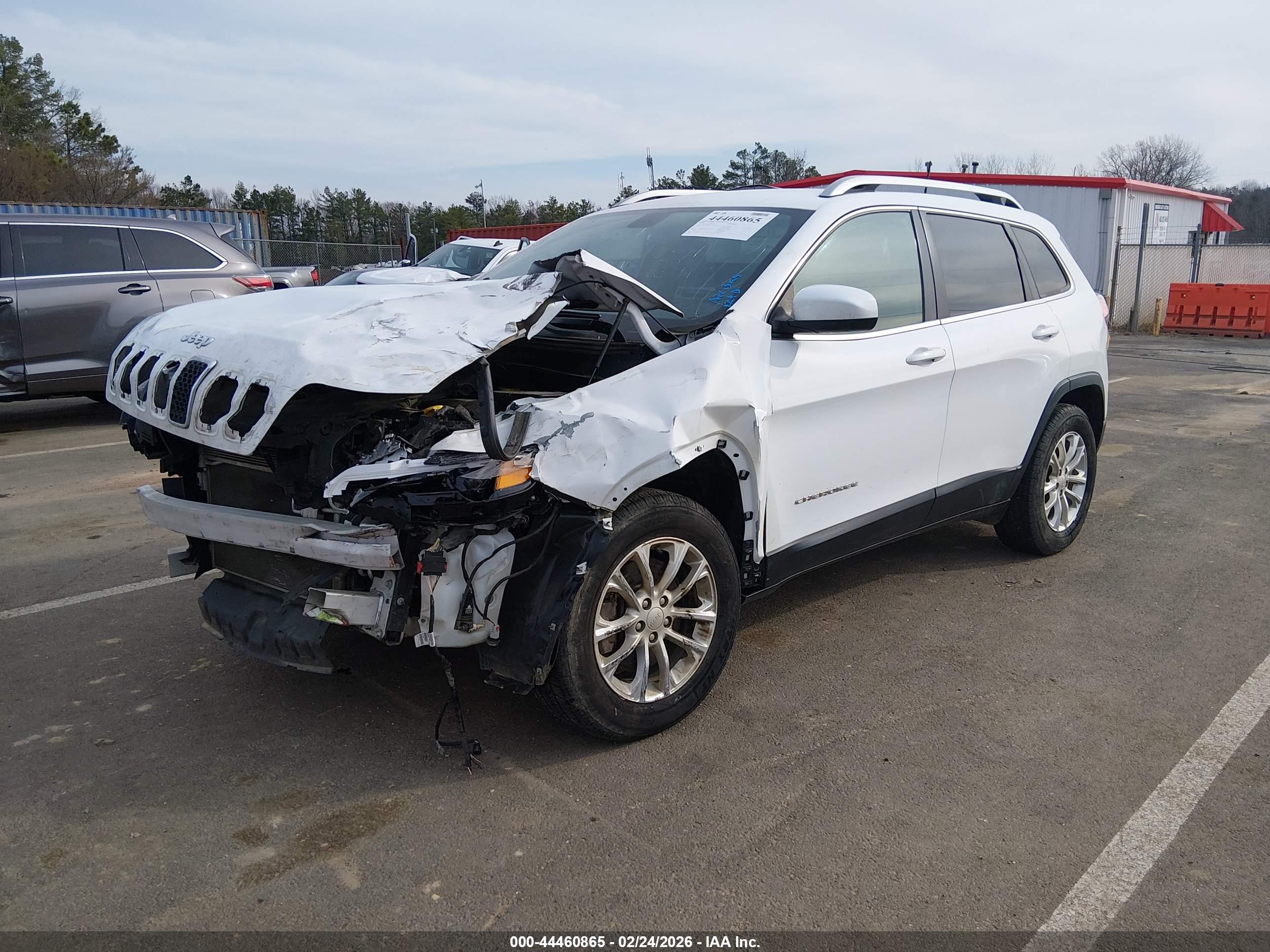 JEEP CHEROKEE image 2