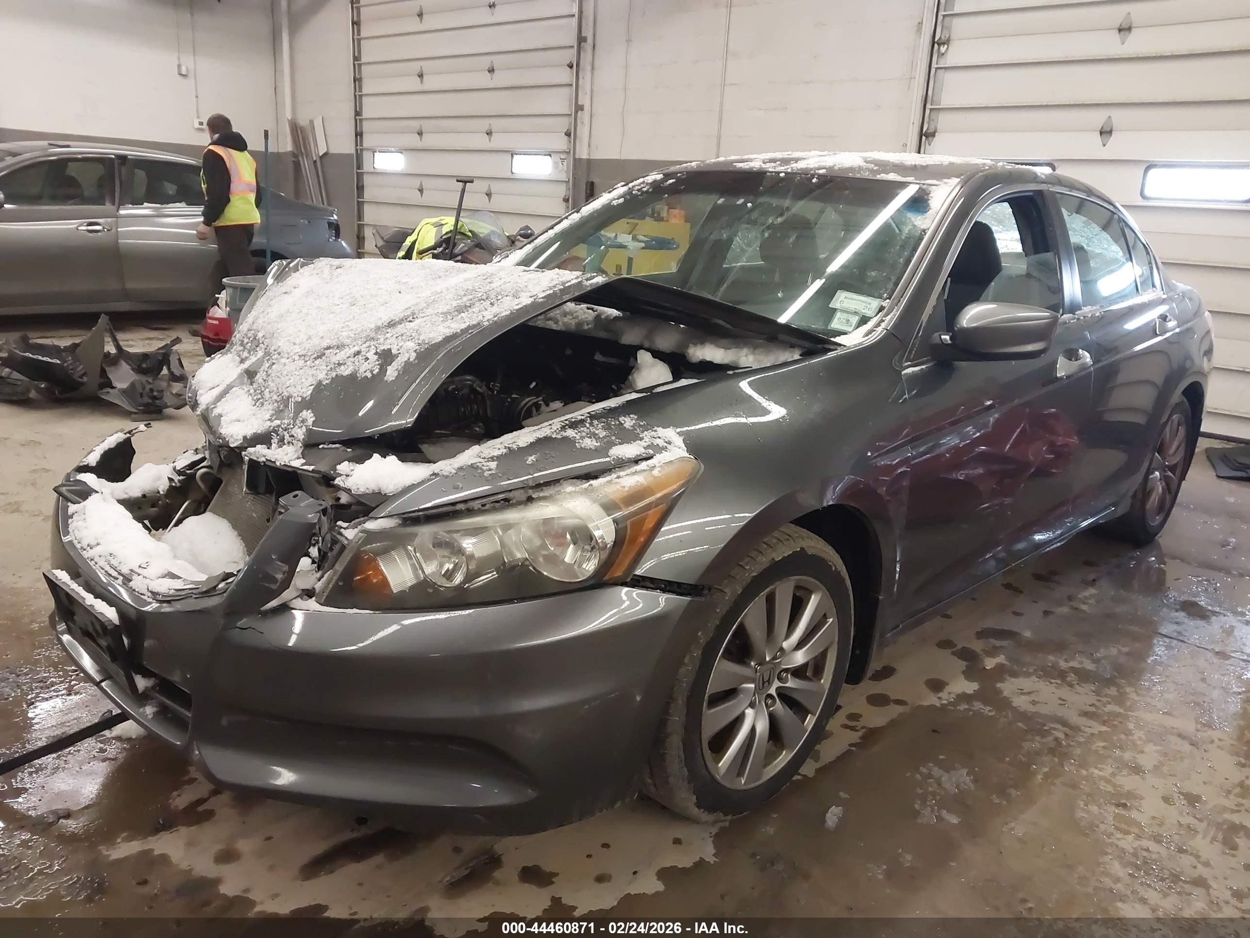 HONDA ACCORD image 2