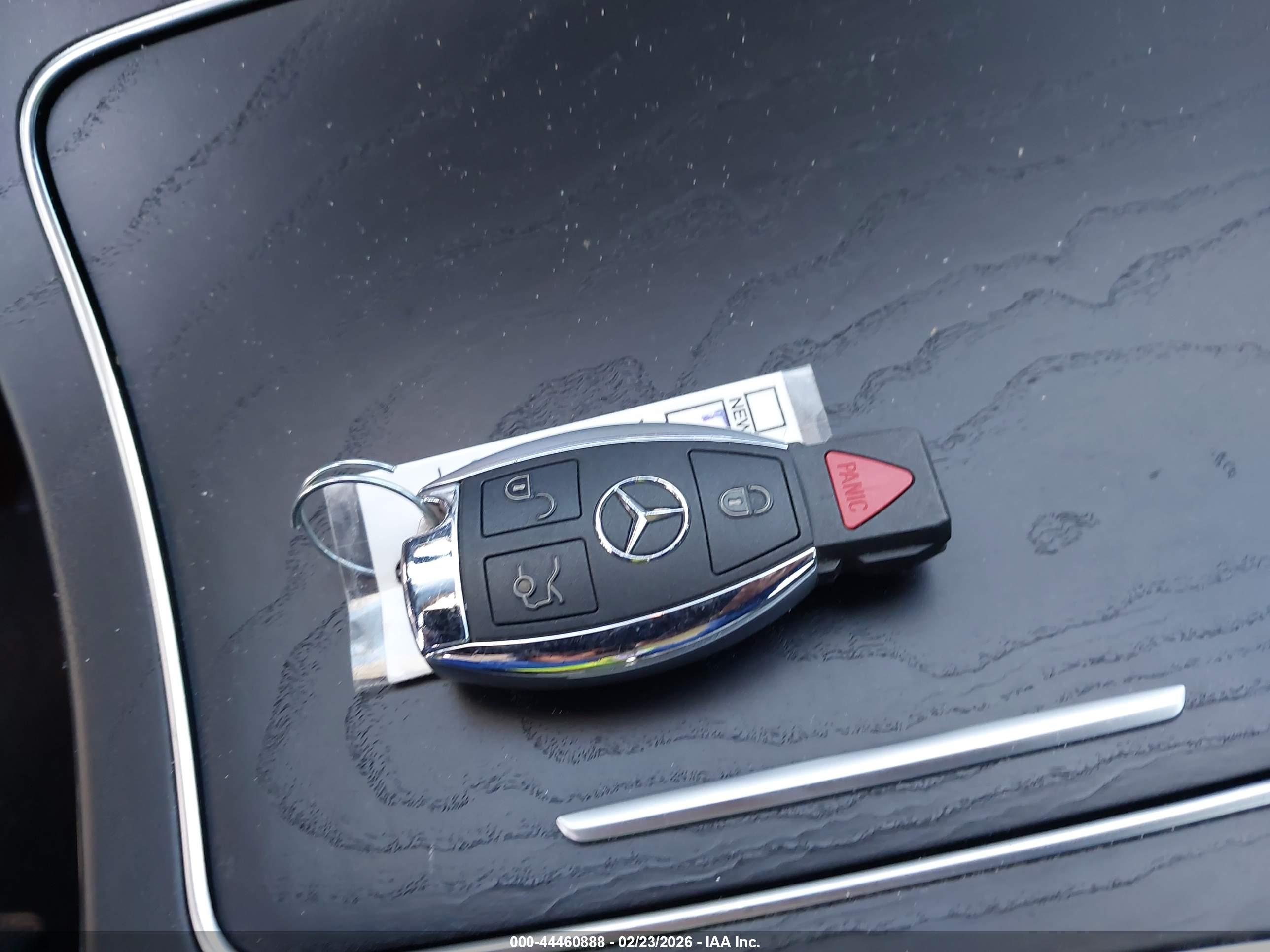 MERCEDES-BENZ C image 11
