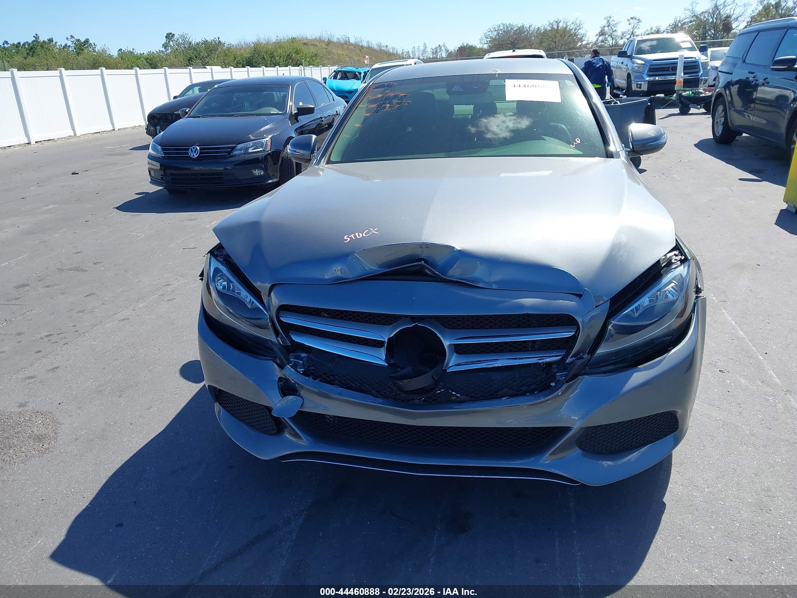 MERCEDES-BENZ C image 6