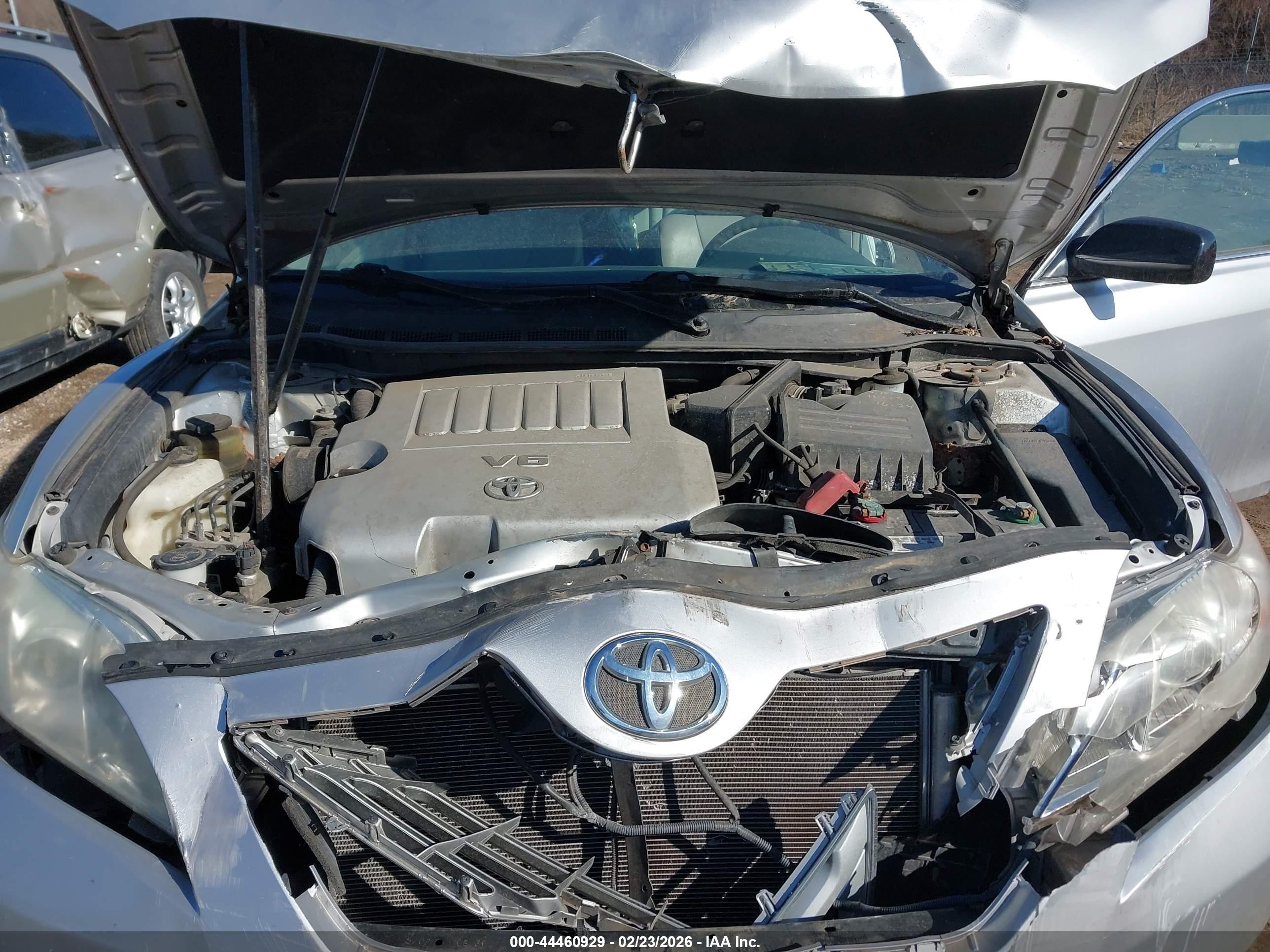 TOYOTA CAMRY image 10