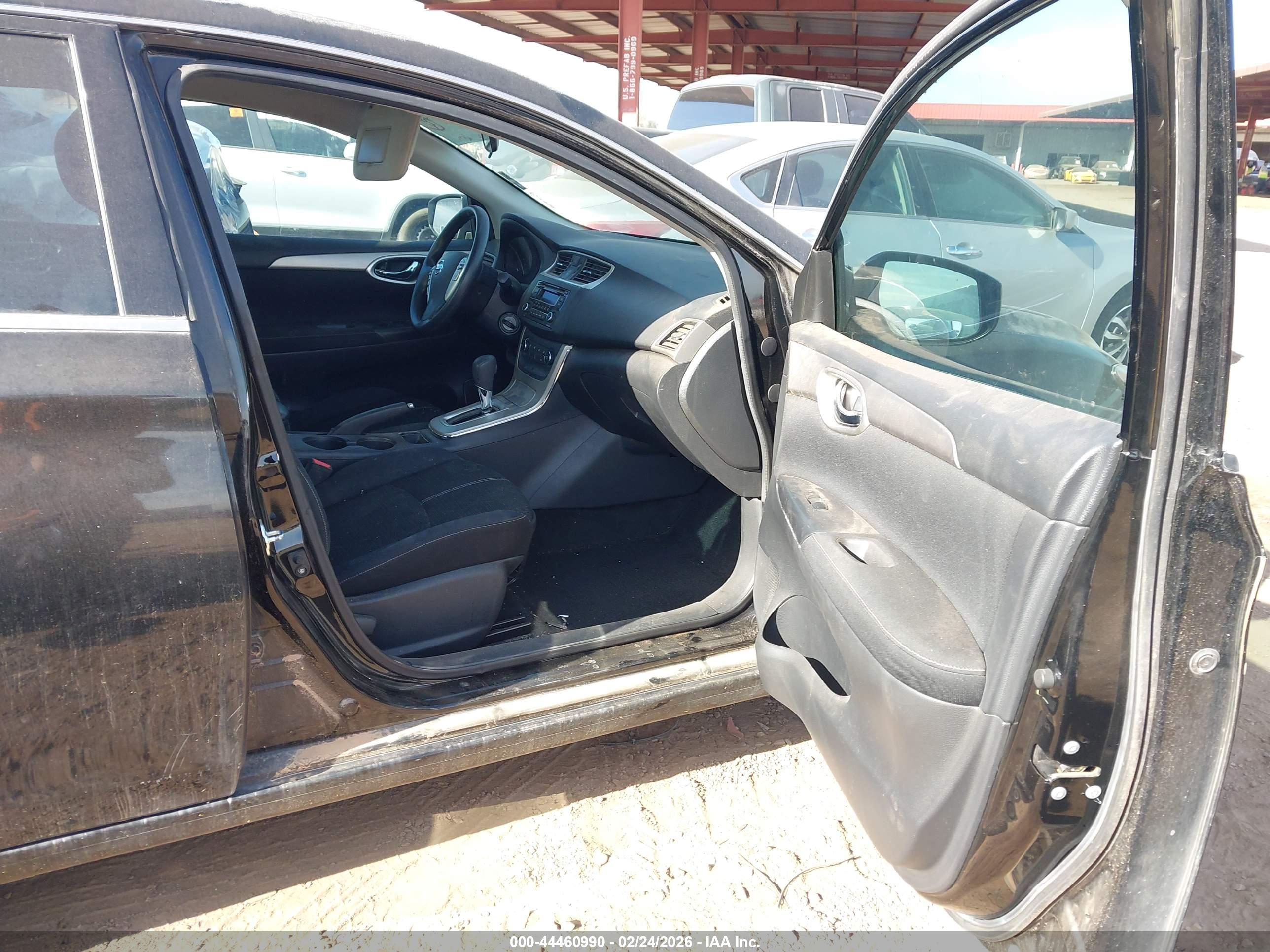 NISSAN SENTRA image 5