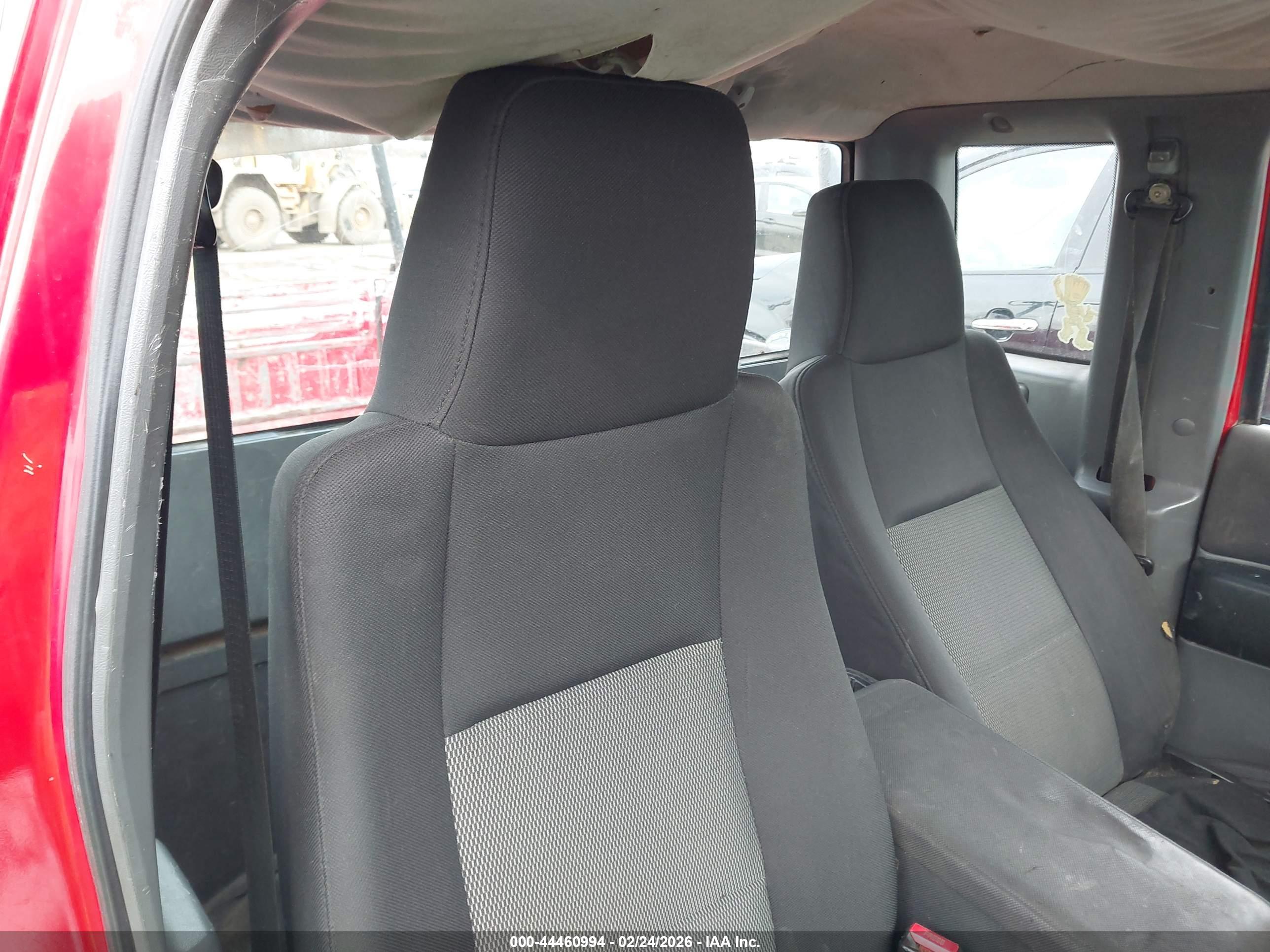 FORD RANGER image 8