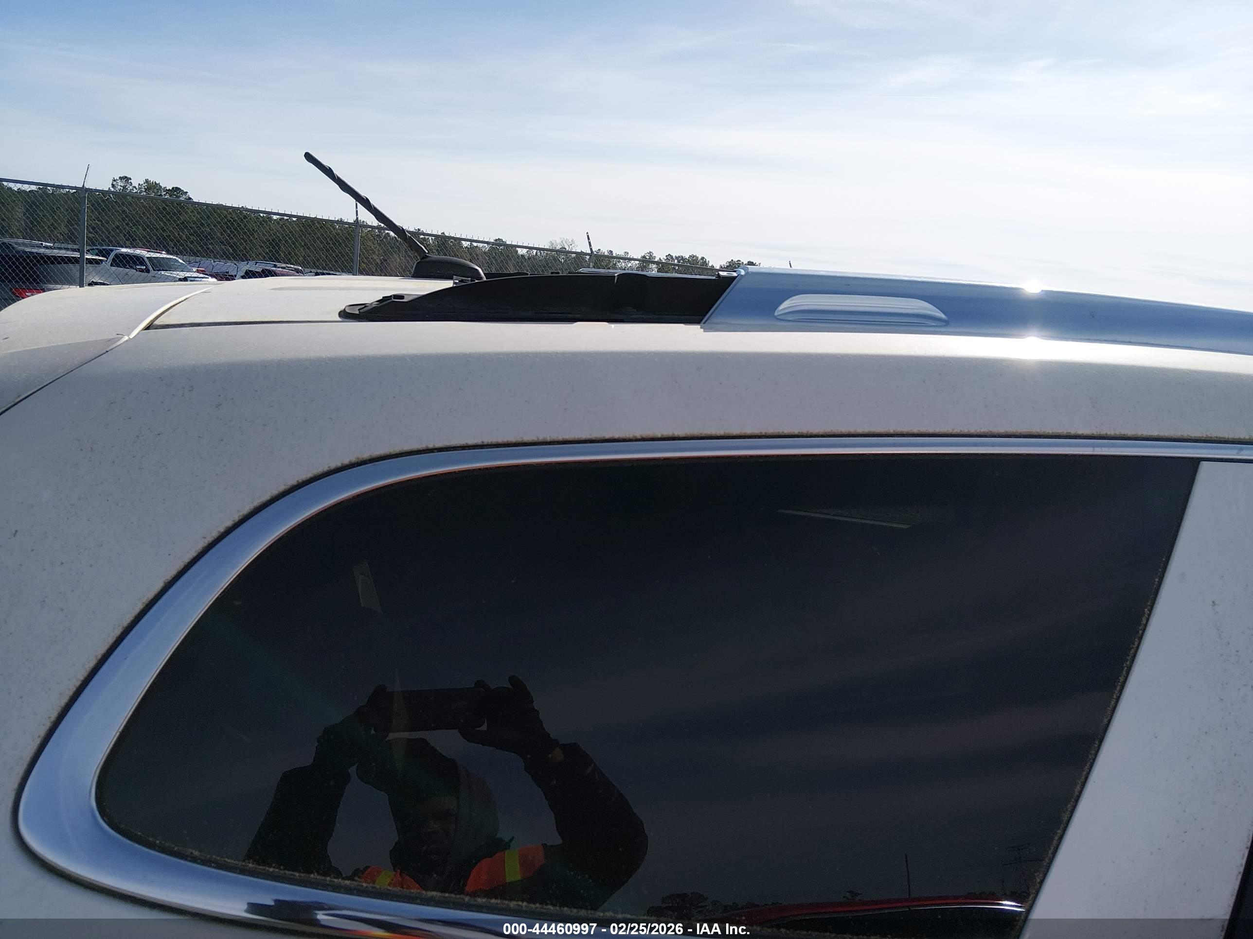 BUICK ENCLAVE image 6
