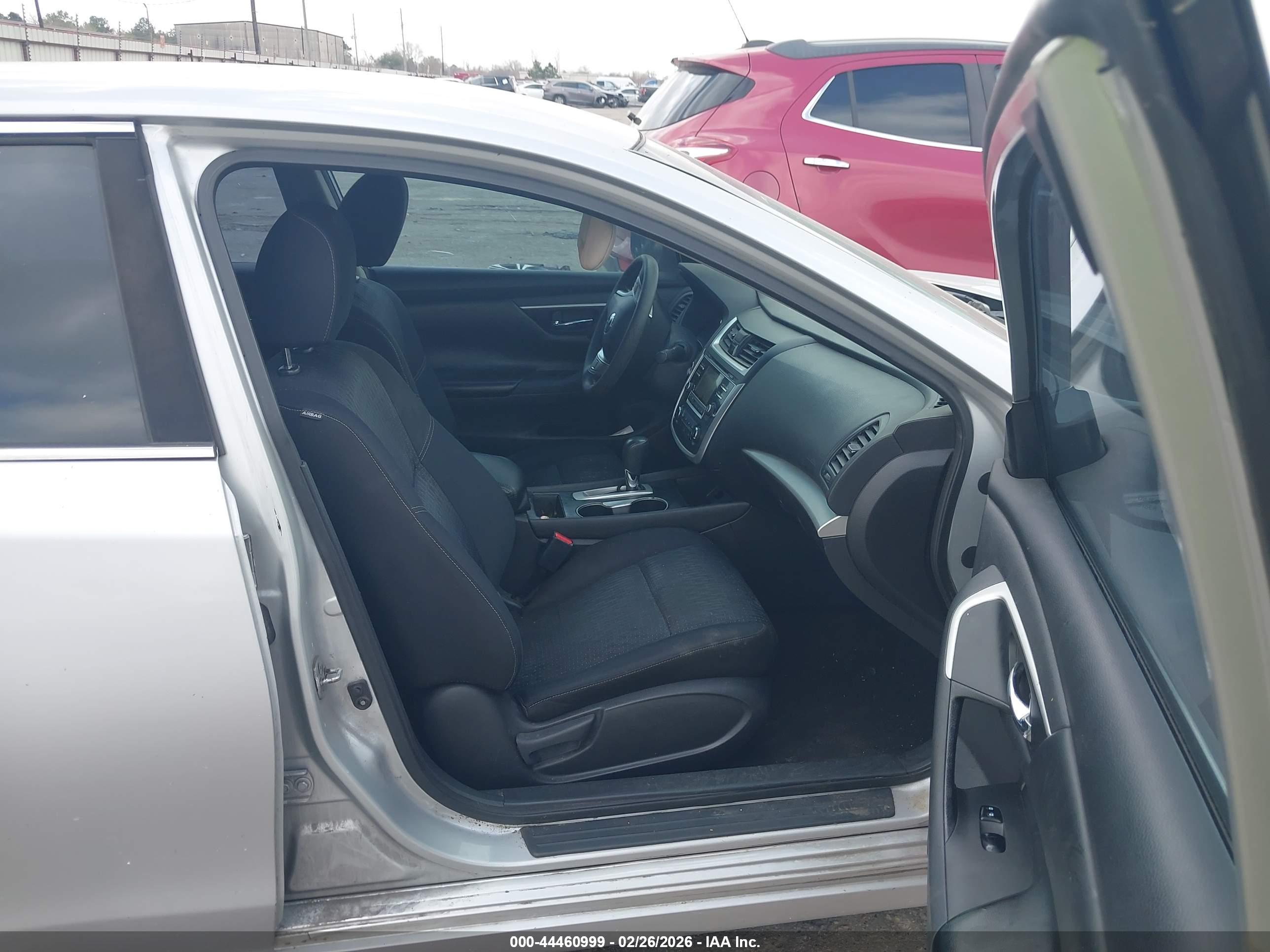 NISSAN ALTIMA image 5
