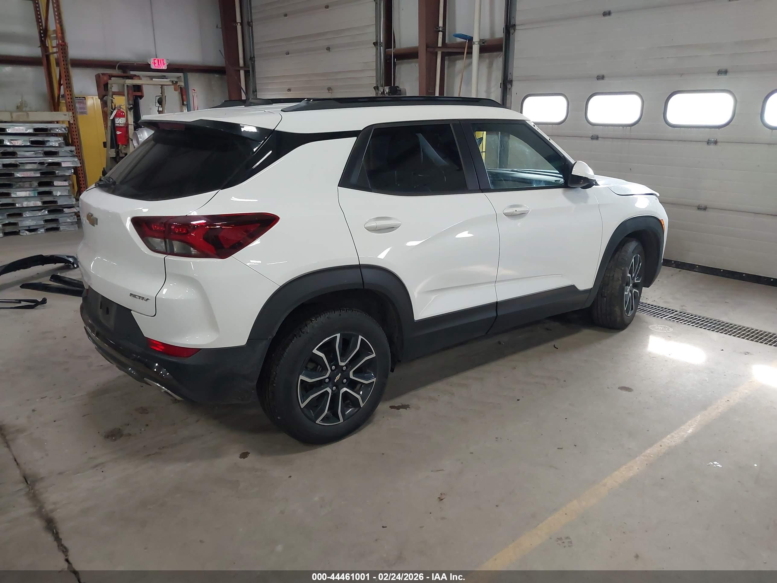 CHEVROLET TRAILBLAZER image 4