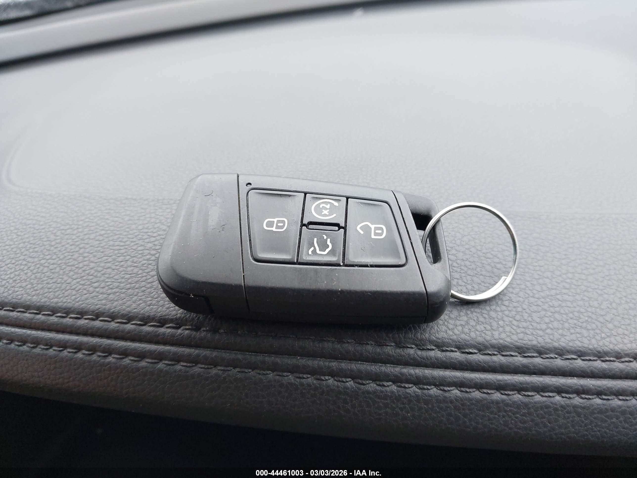 VOLKSWAGEN ATLAS image 11