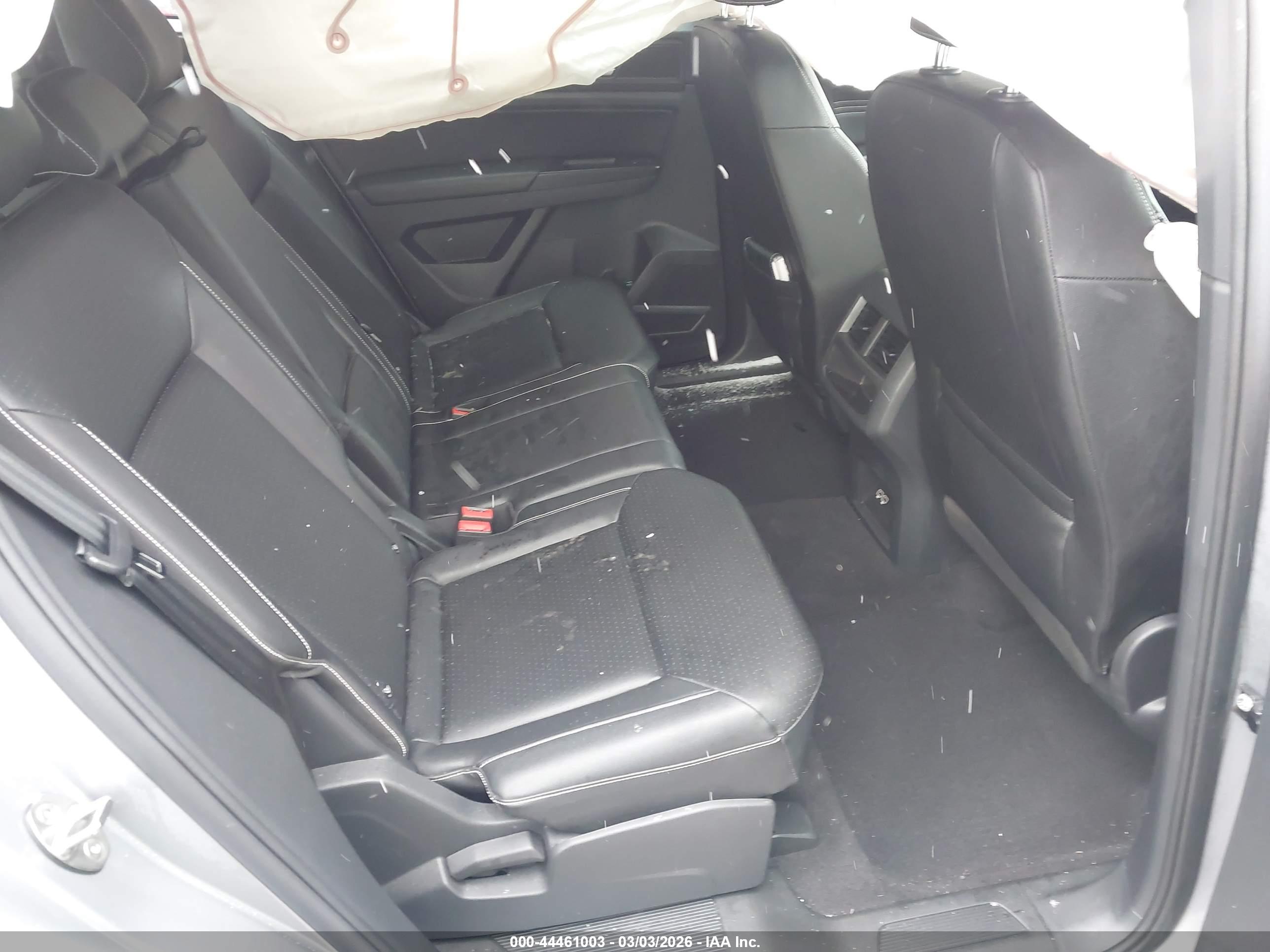 VOLKSWAGEN ATLAS image 8