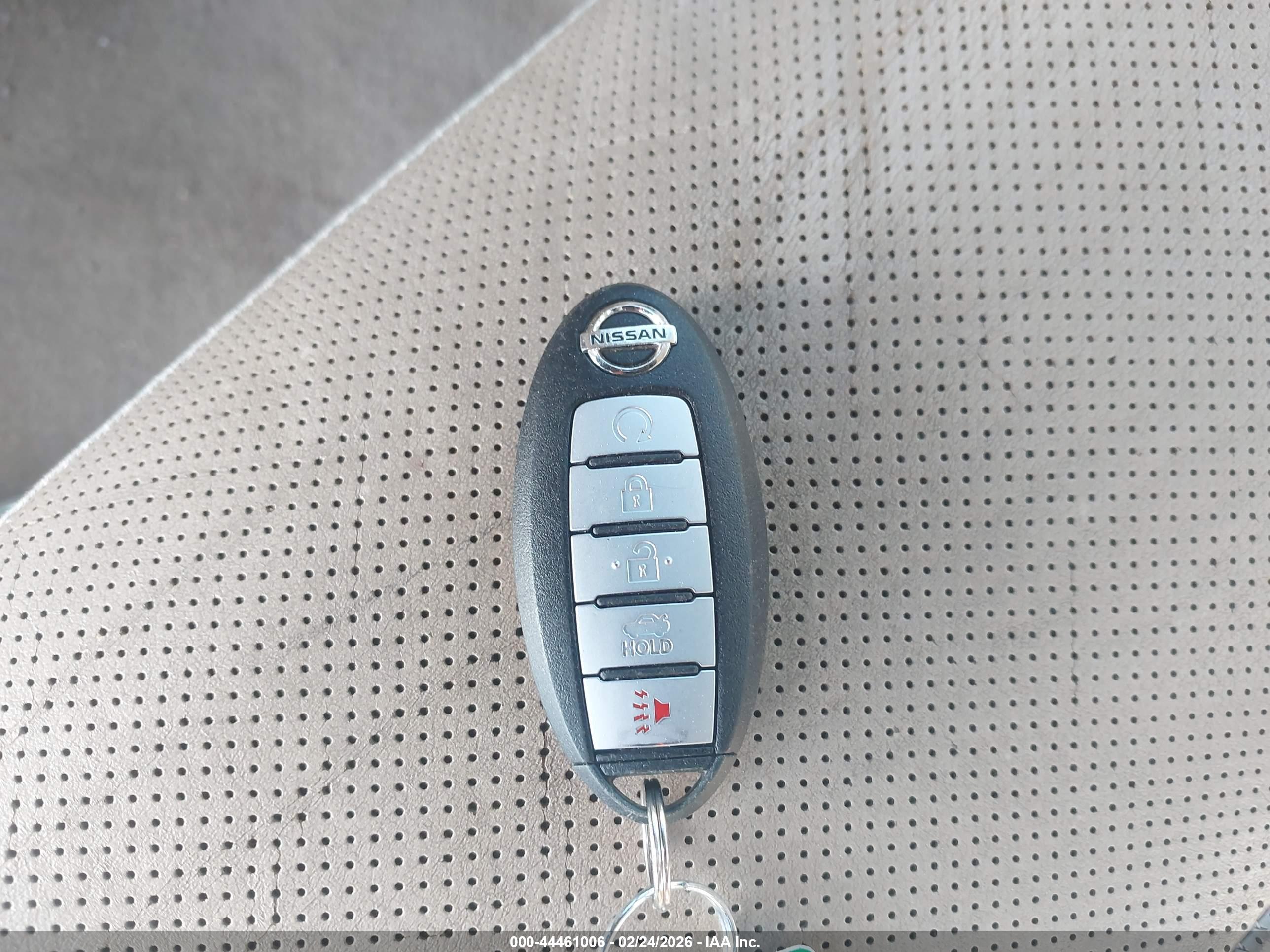 NISSAN ALTIMA image 11
