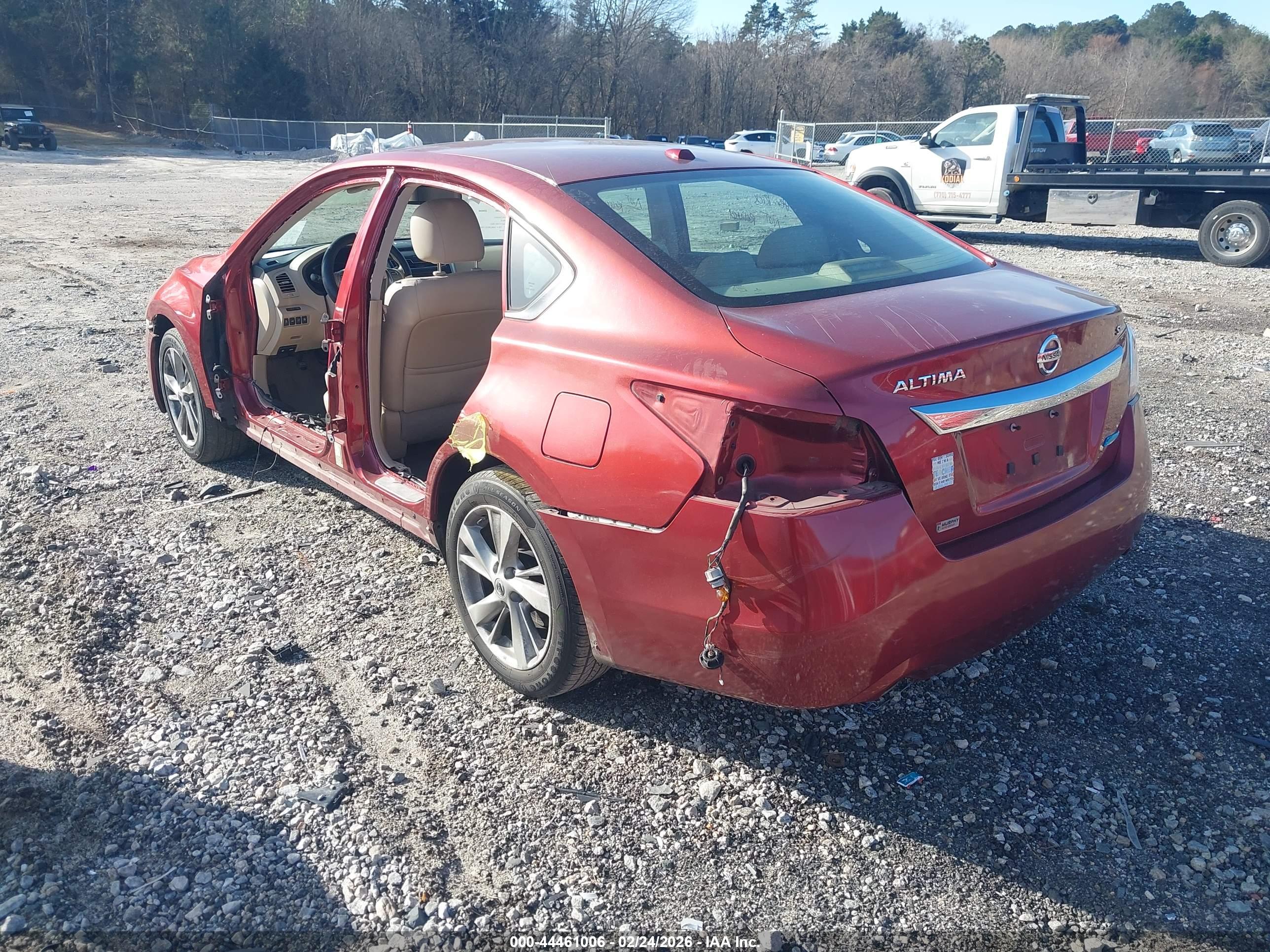 NISSAN ALTIMA image 3