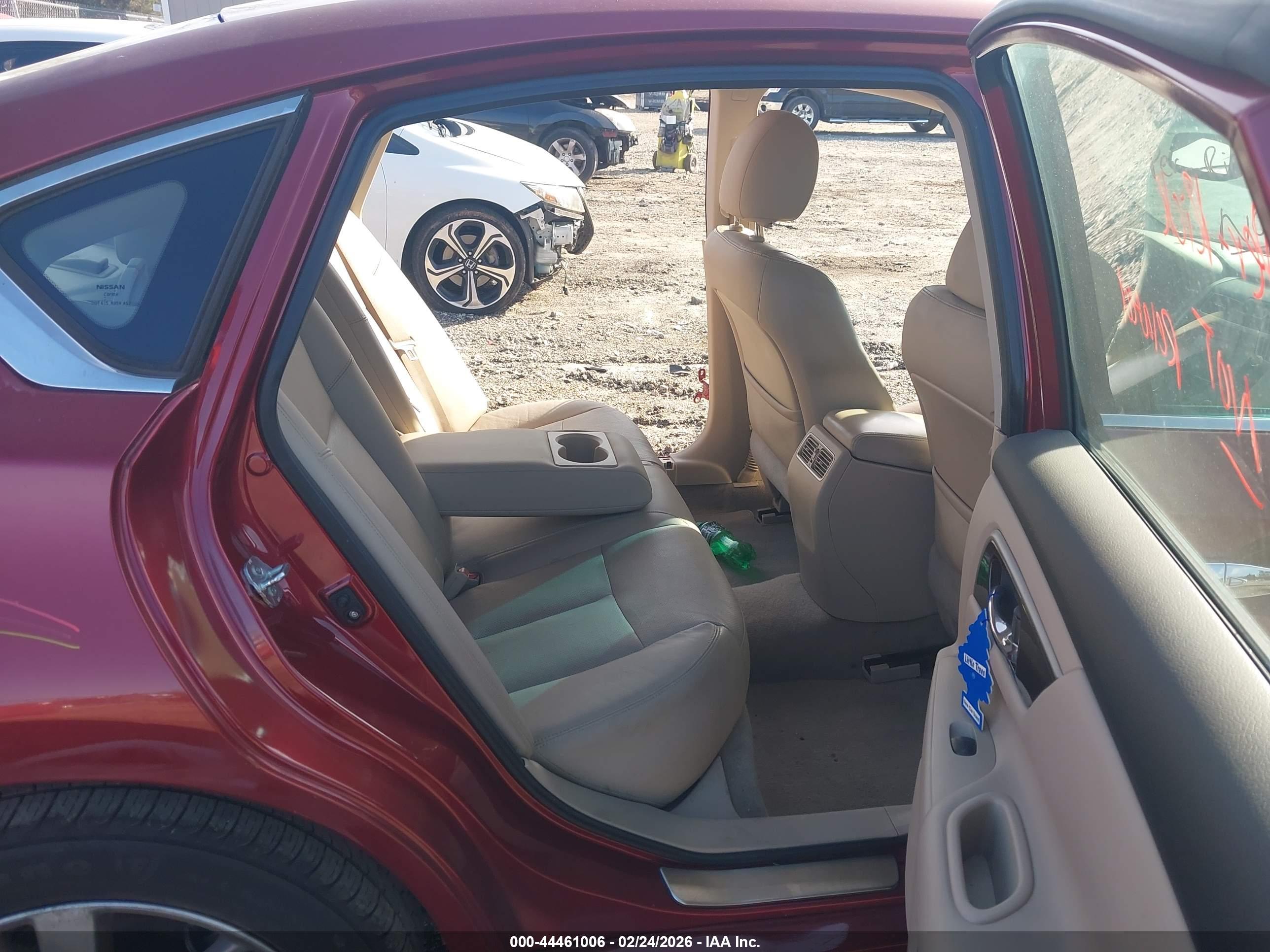 NISSAN ALTIMA image 8
