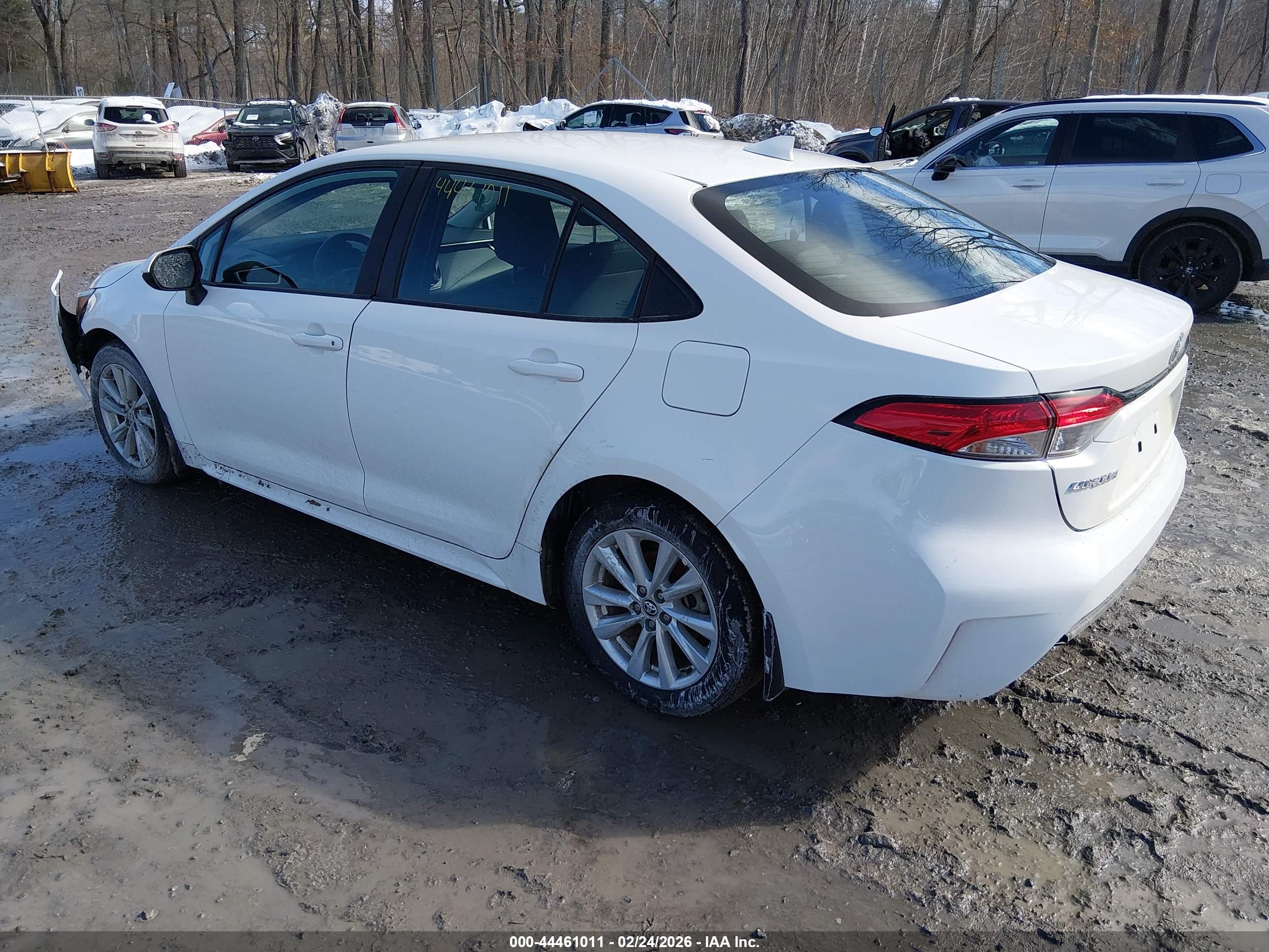 TOYOTA COROLLA image 3