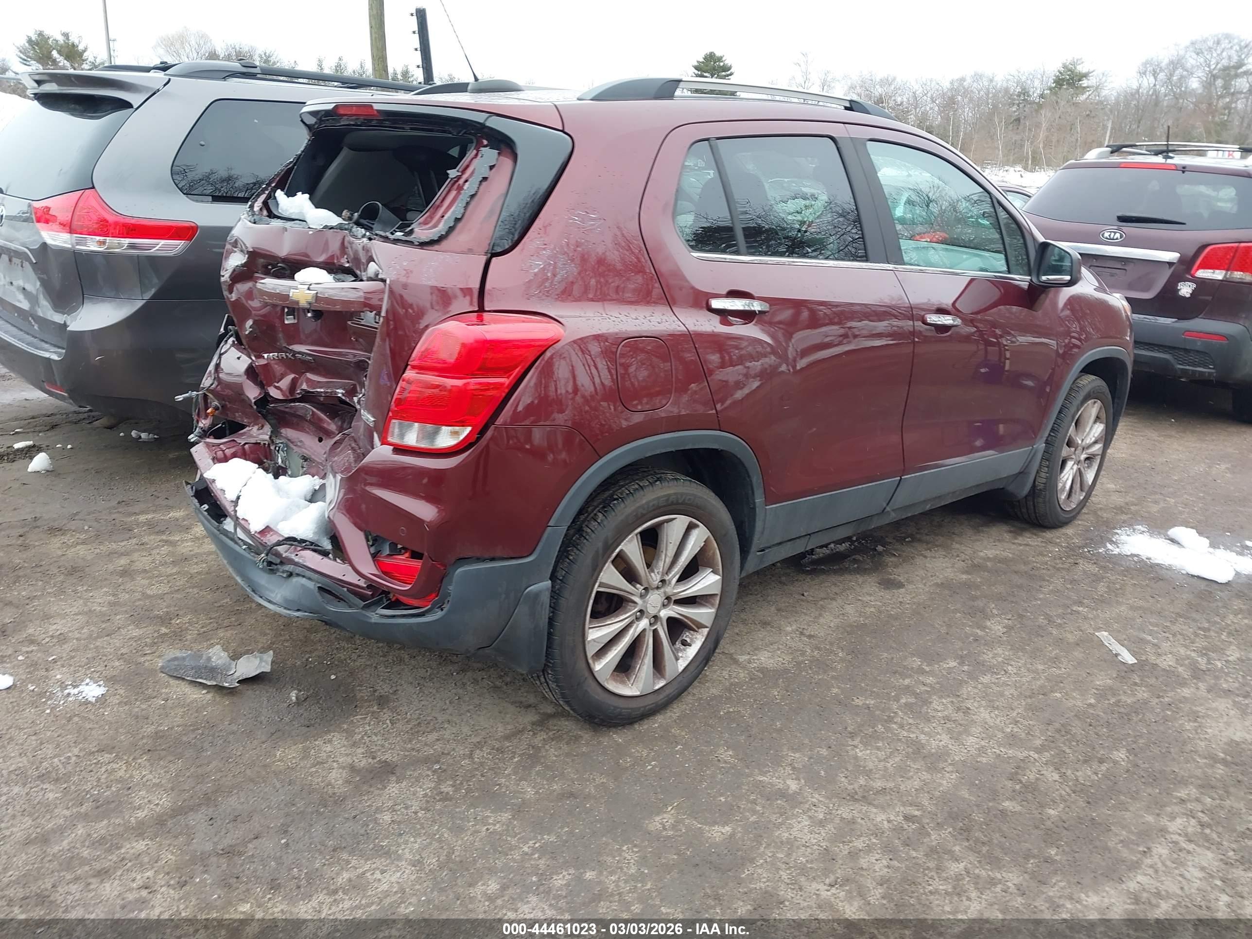 CHEVROLET TRAX image 4